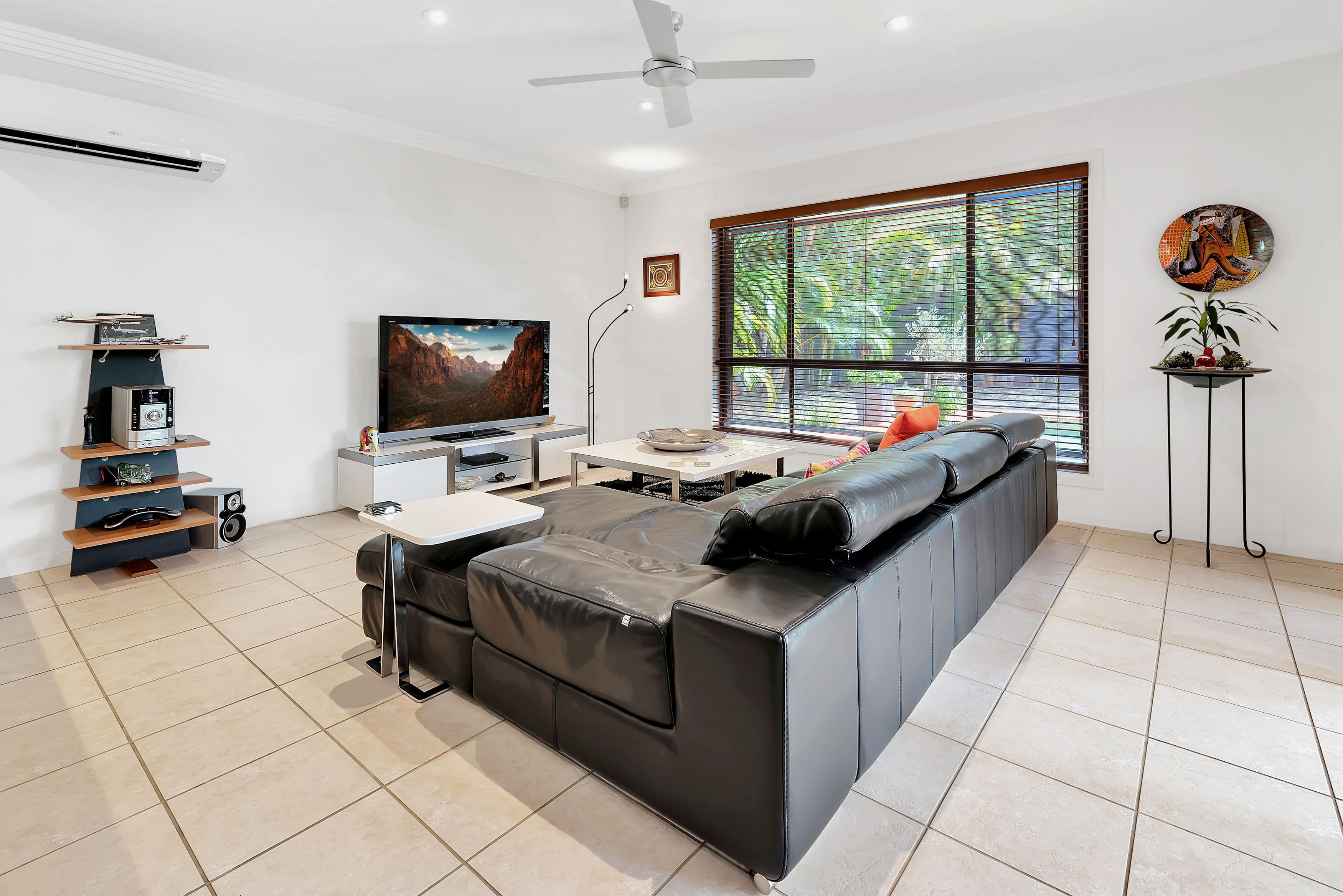 18 The Parade, Helensvale QLD 4212, Helensvale - Thumbnail 6