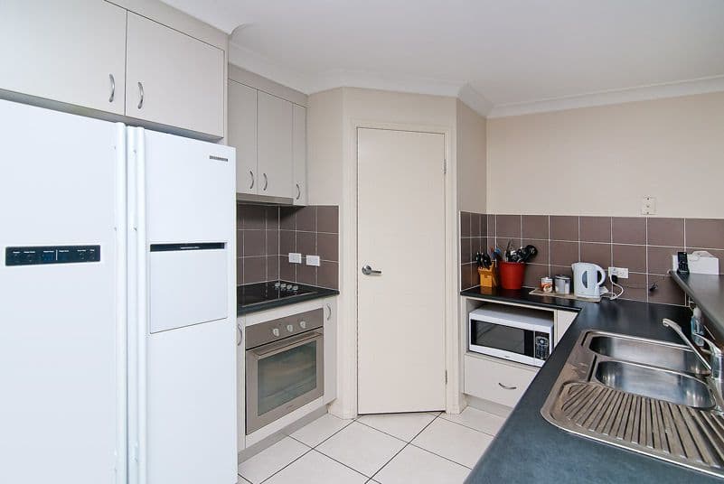 1 Crescendo Place, CRESTMEAD QLD 4132, Crestmead - Thumbnail 2