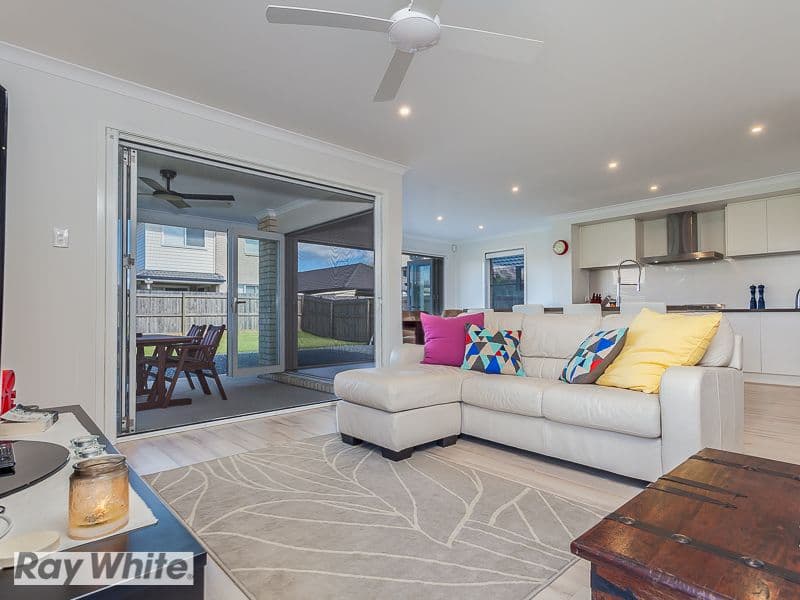 39 Expedition Drive, NORTH LAKES QLD 4509, North Lakes - Thumbnail 7