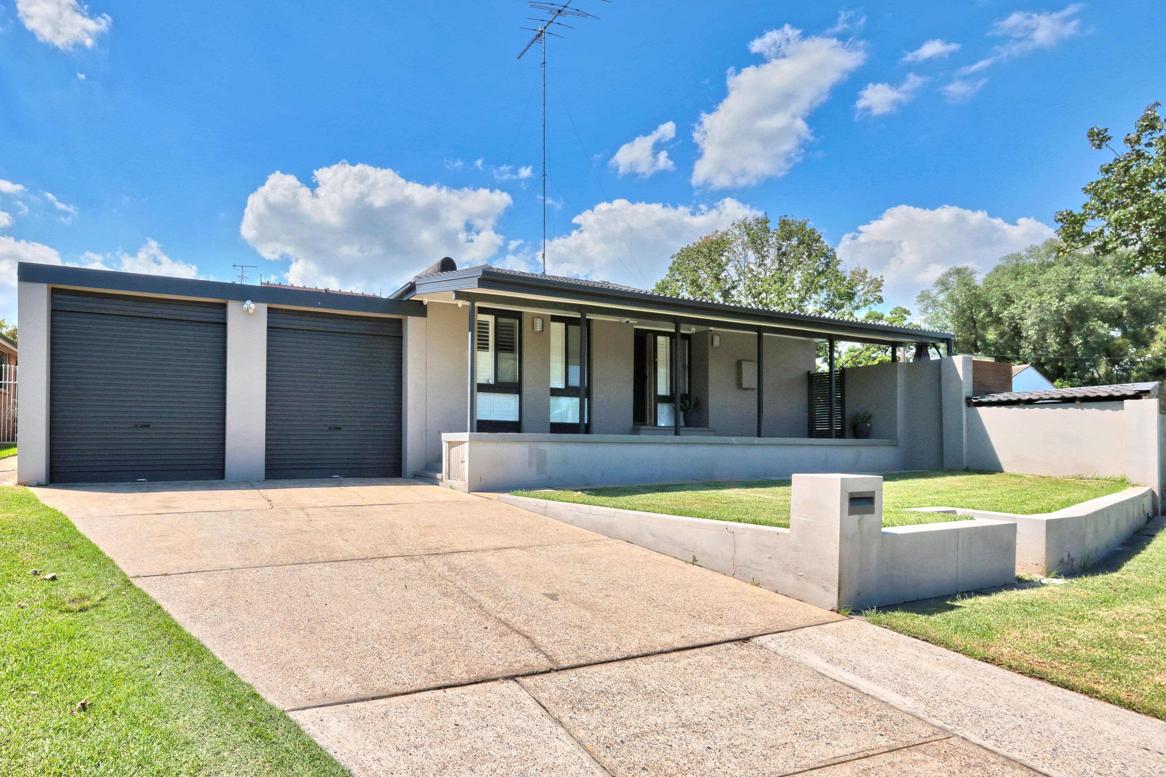 1 Chipping Place, South Penrith NSW 2750, South Penrith - Thumbnail 2