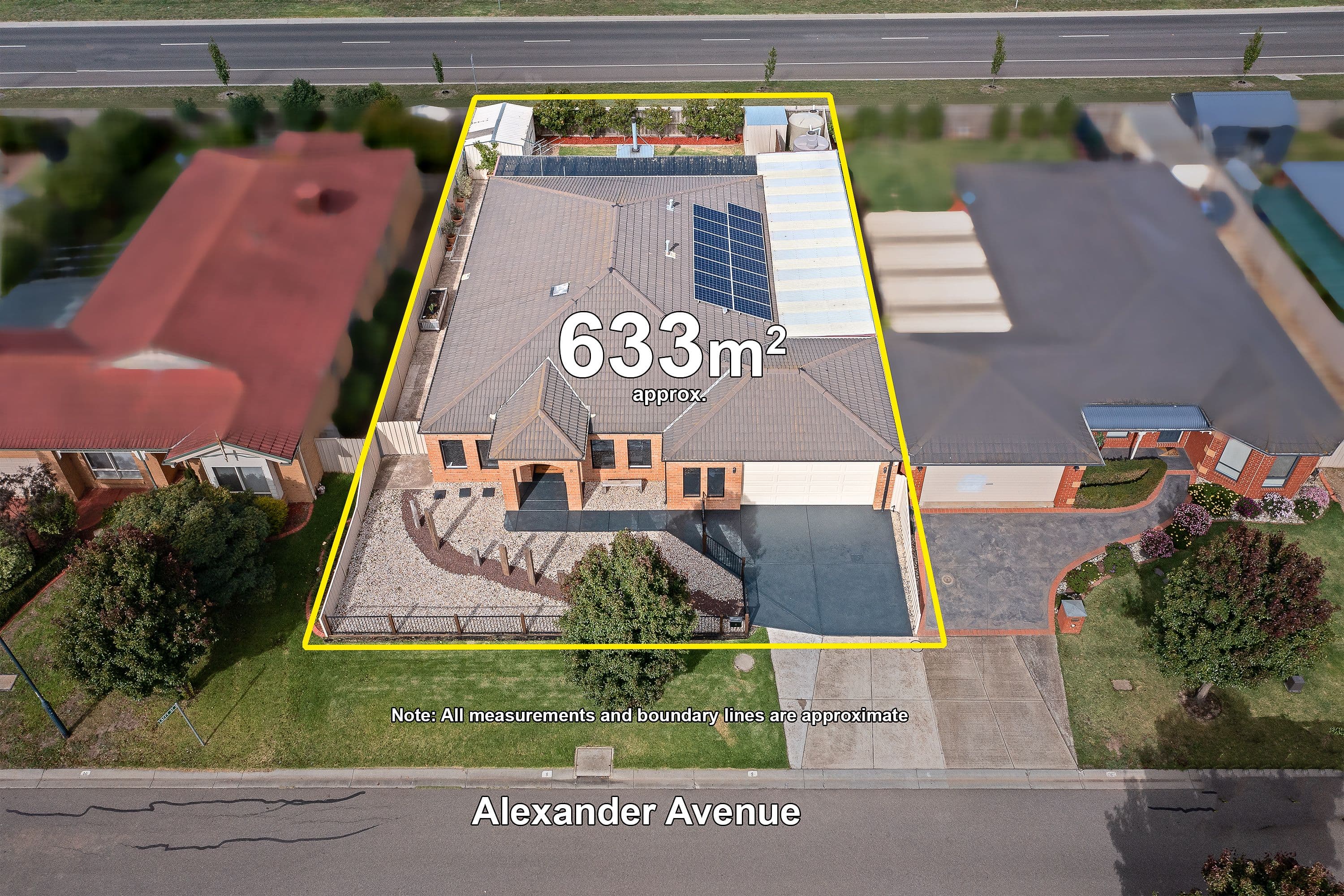 8 Alexander Avenue, Wallan VIC 3756, Wallan - Thumbnail 2
