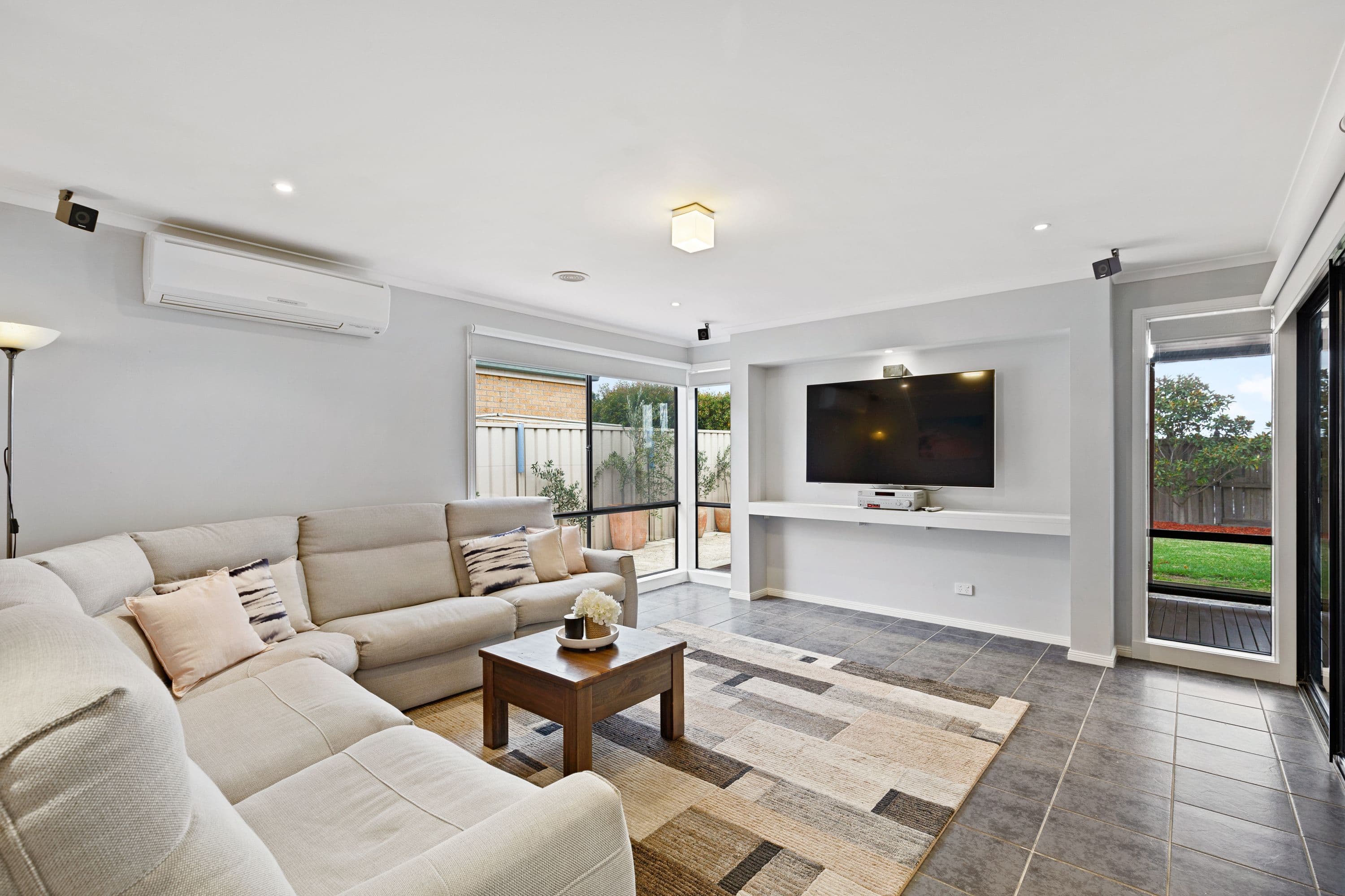 8 Alexander Avenue, Wallan VIC 3756, Wallan - Thumbnail 7