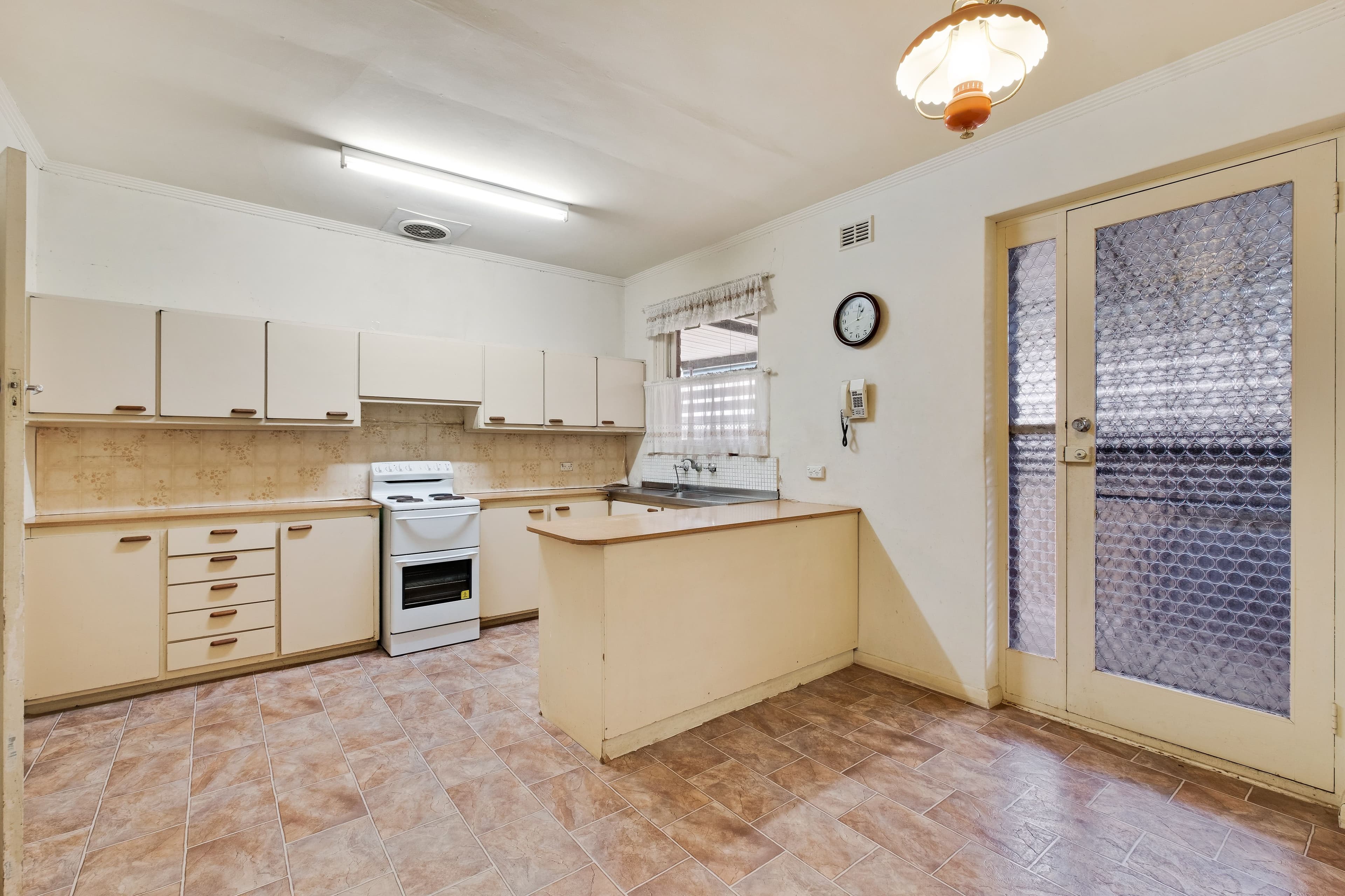 26 Minchinbury Terrace, Marion SA 5043, Marion - Thumbnail 7
