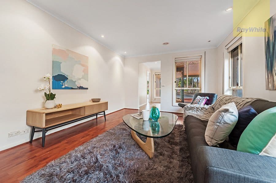 8 Connell Walk, Roxburgh Park VIC 3064, Roxburgh Park - Thumbnail 4