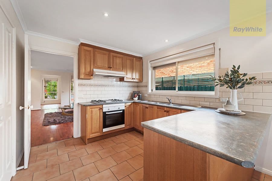 8 Connell Walk, Roxburgh Park VIC 3064, Roxburgh Park - Thumbnail 5