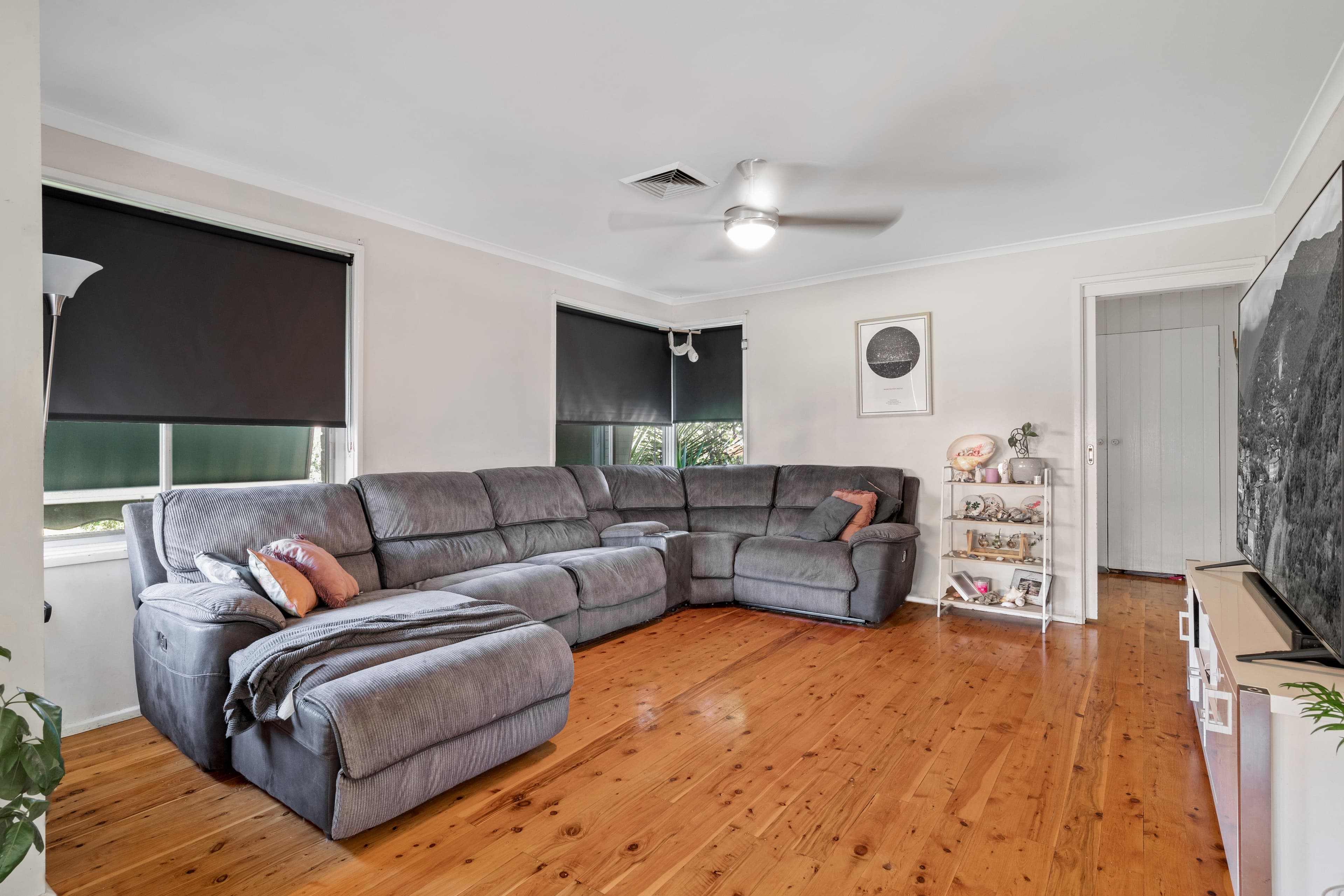 10 Ash Place, Bradbury NSW 2560, Bradbury - Thumbnail 3