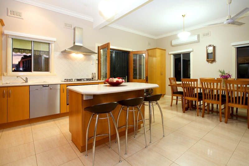 8 Sidney Street, ALDERLEY QLD 4051, Alderley - Thumbnail 4