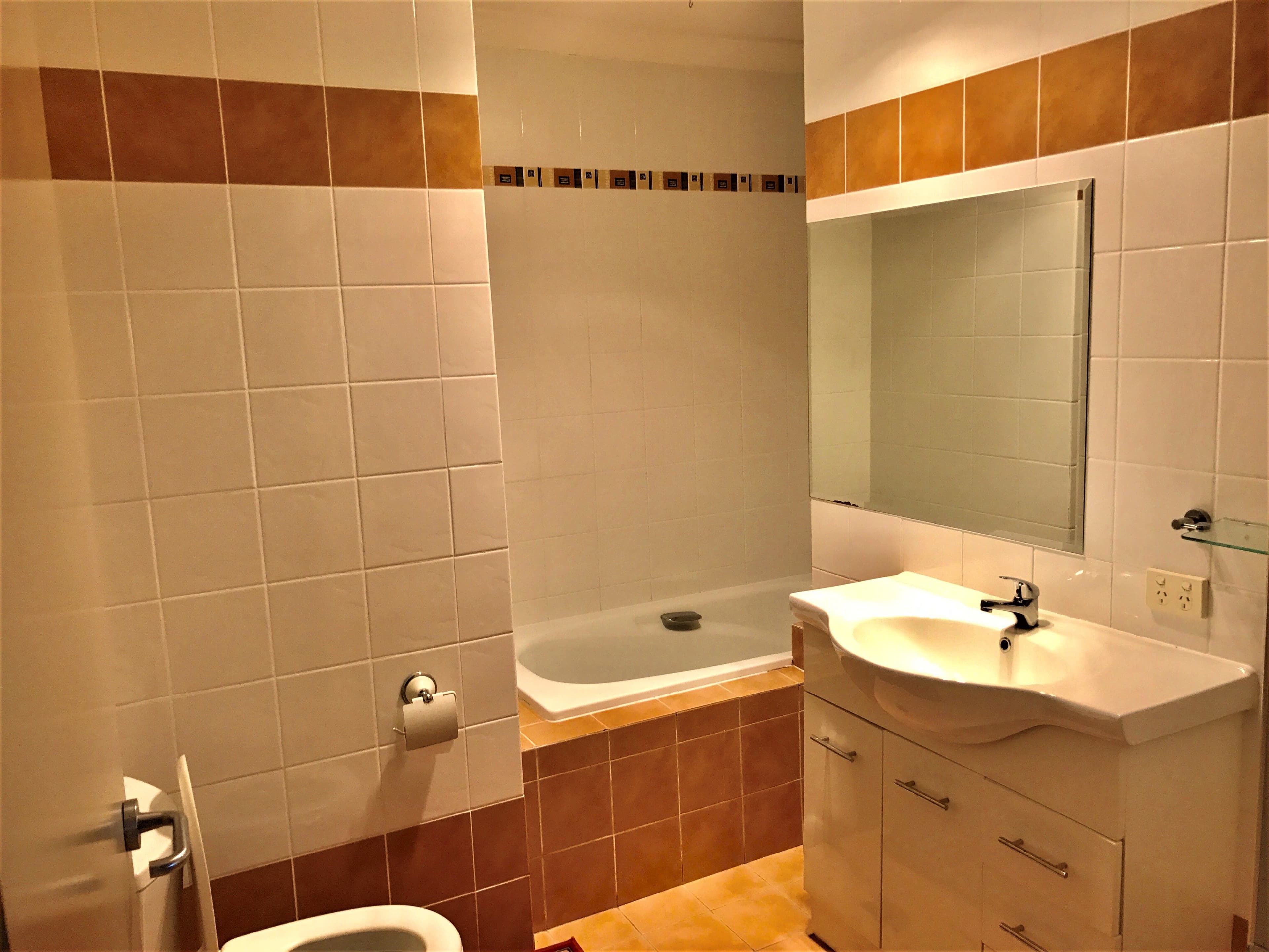 19 Warrener Street, Nerang QLD 4211, Nerang - Thumbnail 6