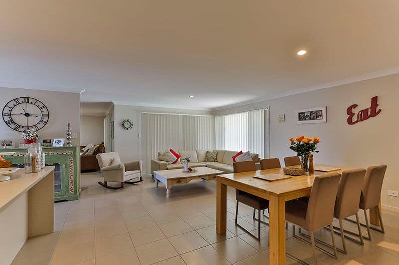 10 Dixon Court, WILSONTON HEIGHTS QLD 4350, Wilsonton Heights - Thumbnail 2
