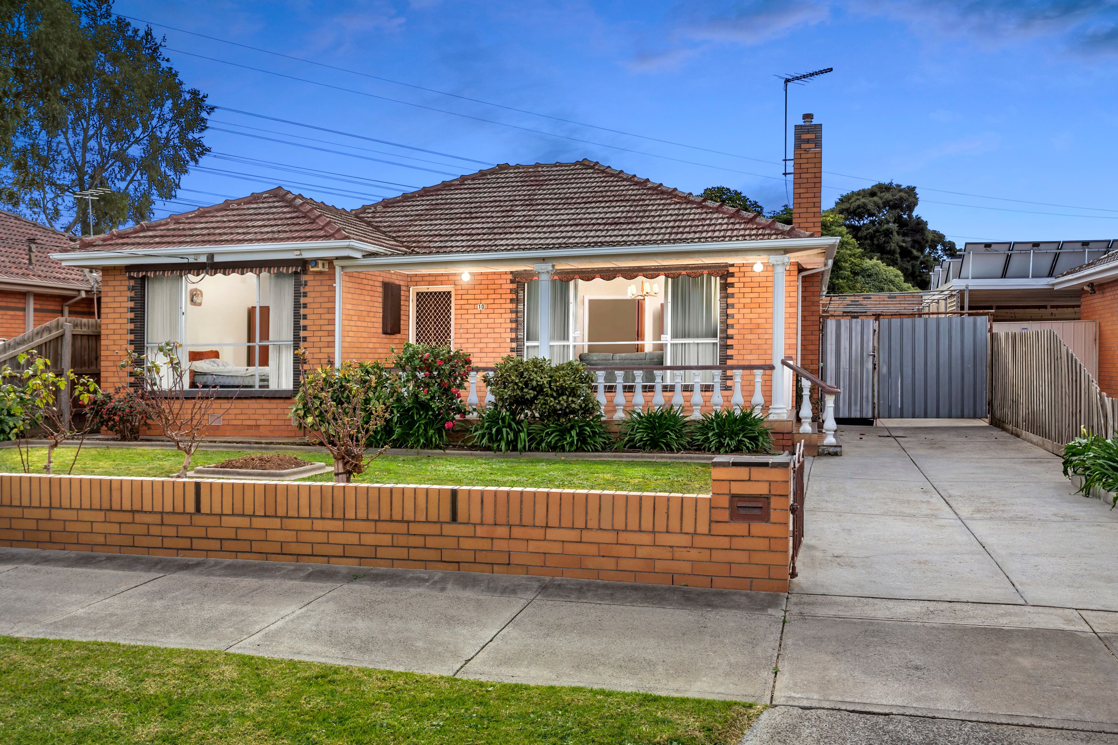 10 Buckingham Court, Thomastown VIC 3074, Thomastown - Thumbnail 2