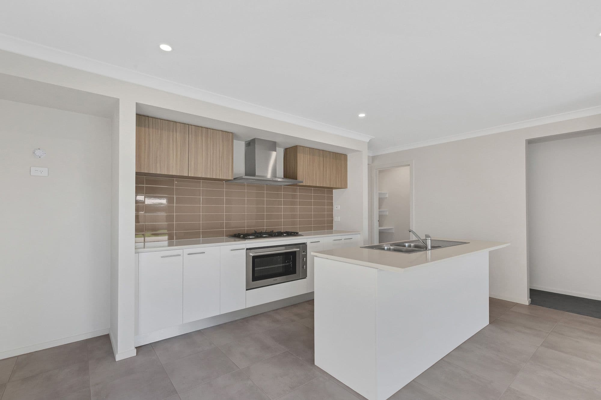 8 Darge Road, Mambourin VIC 3024, Mambourin - Thumbnail 3