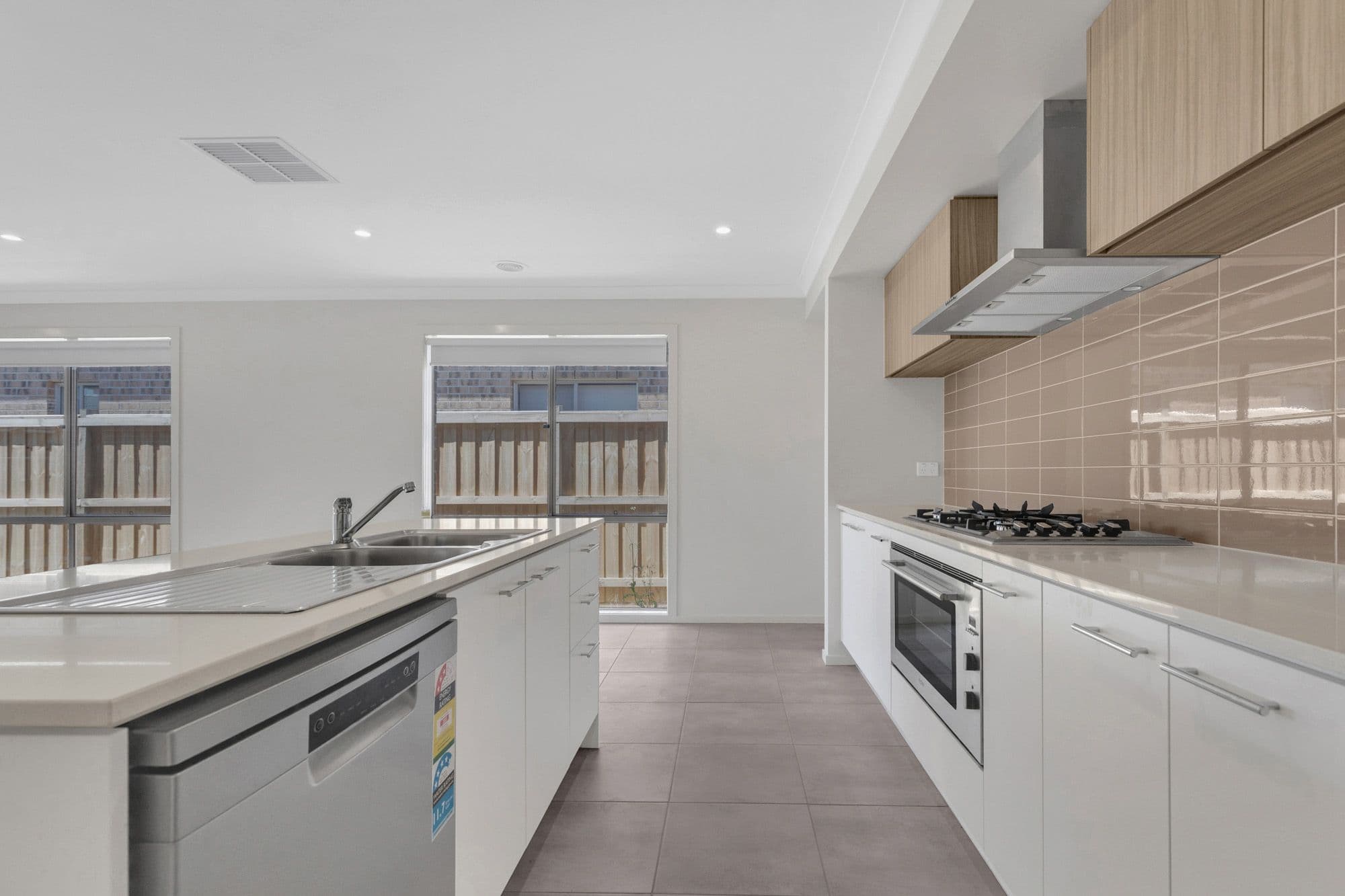 8 Darge Road, Mambourin VIC 3024, Mambourin - Thumbnail 5