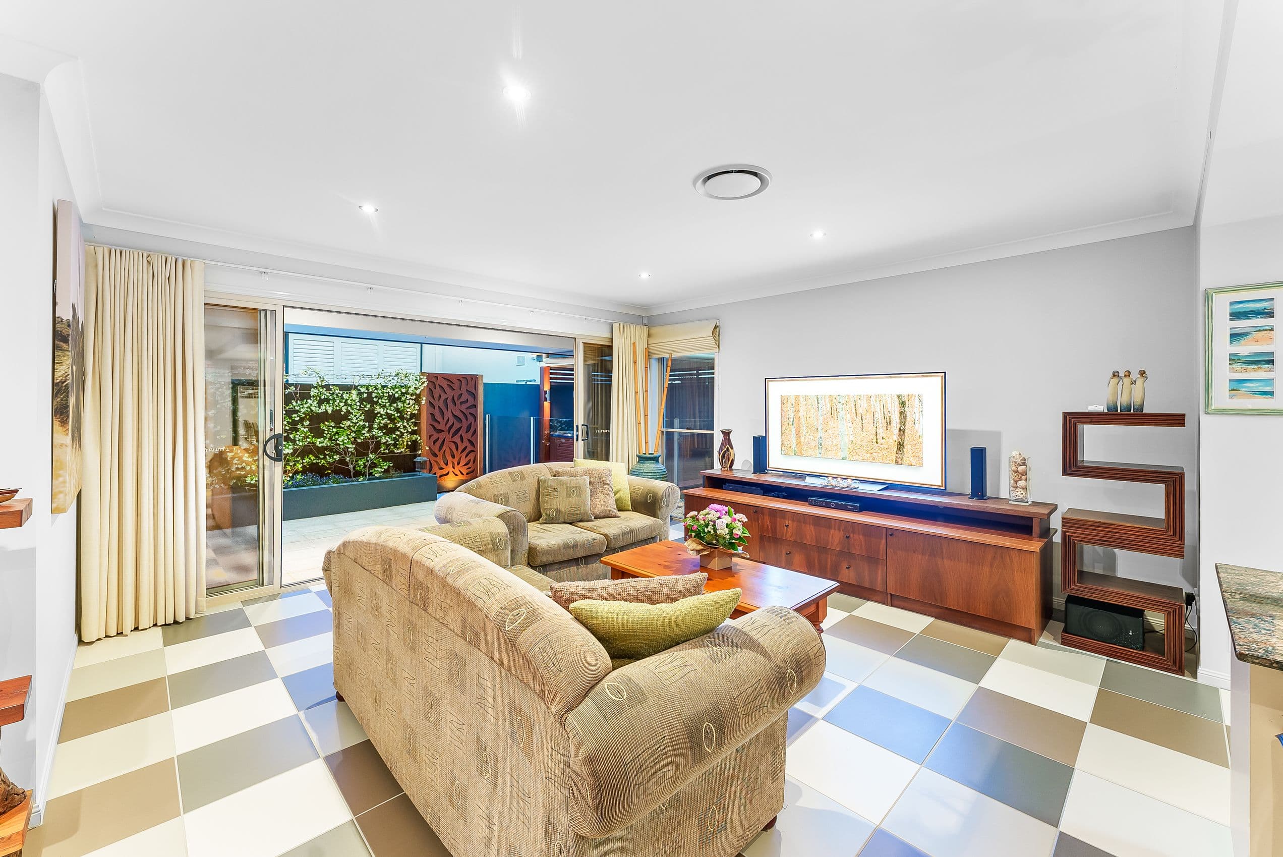 4 Lacebark Street, North Lakes QLD 4509, North Lakes - Thumbnail 8
