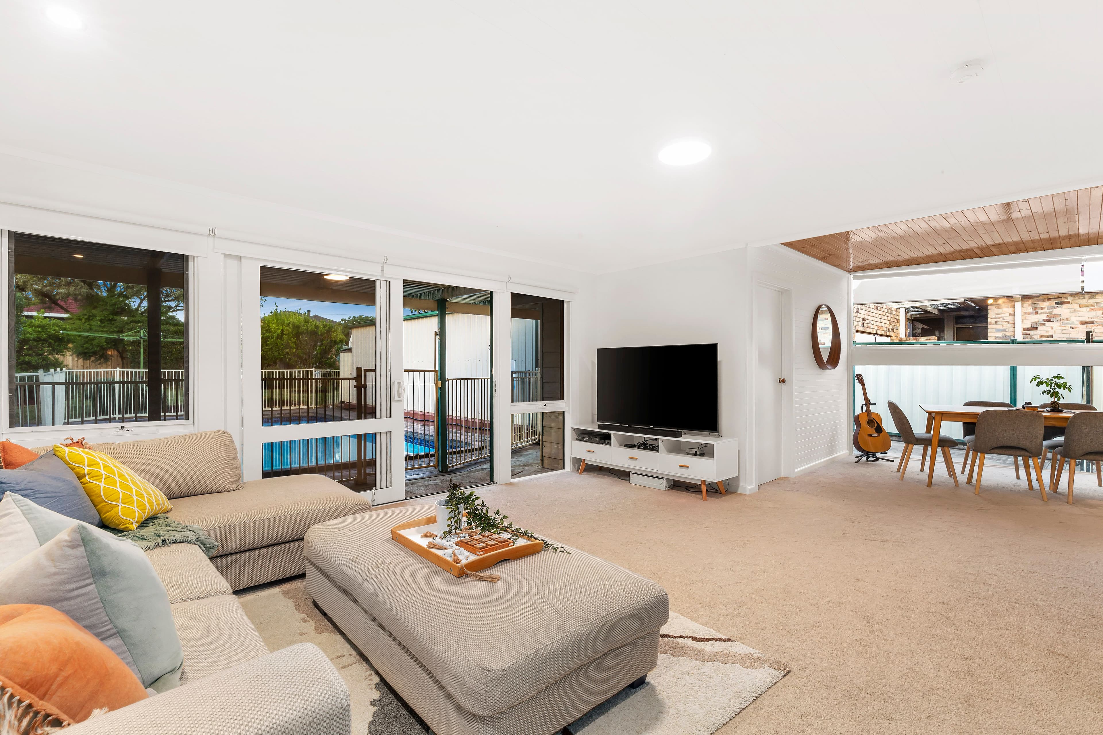 17 Fairlie Avenue, Macleod VIC 3085, Macleod - Thumbnail 2