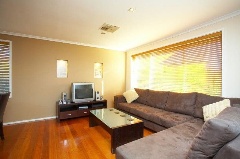 20 Kentwood Road, MACLEOD VIC 3085, Macleod - Thumbnail 2