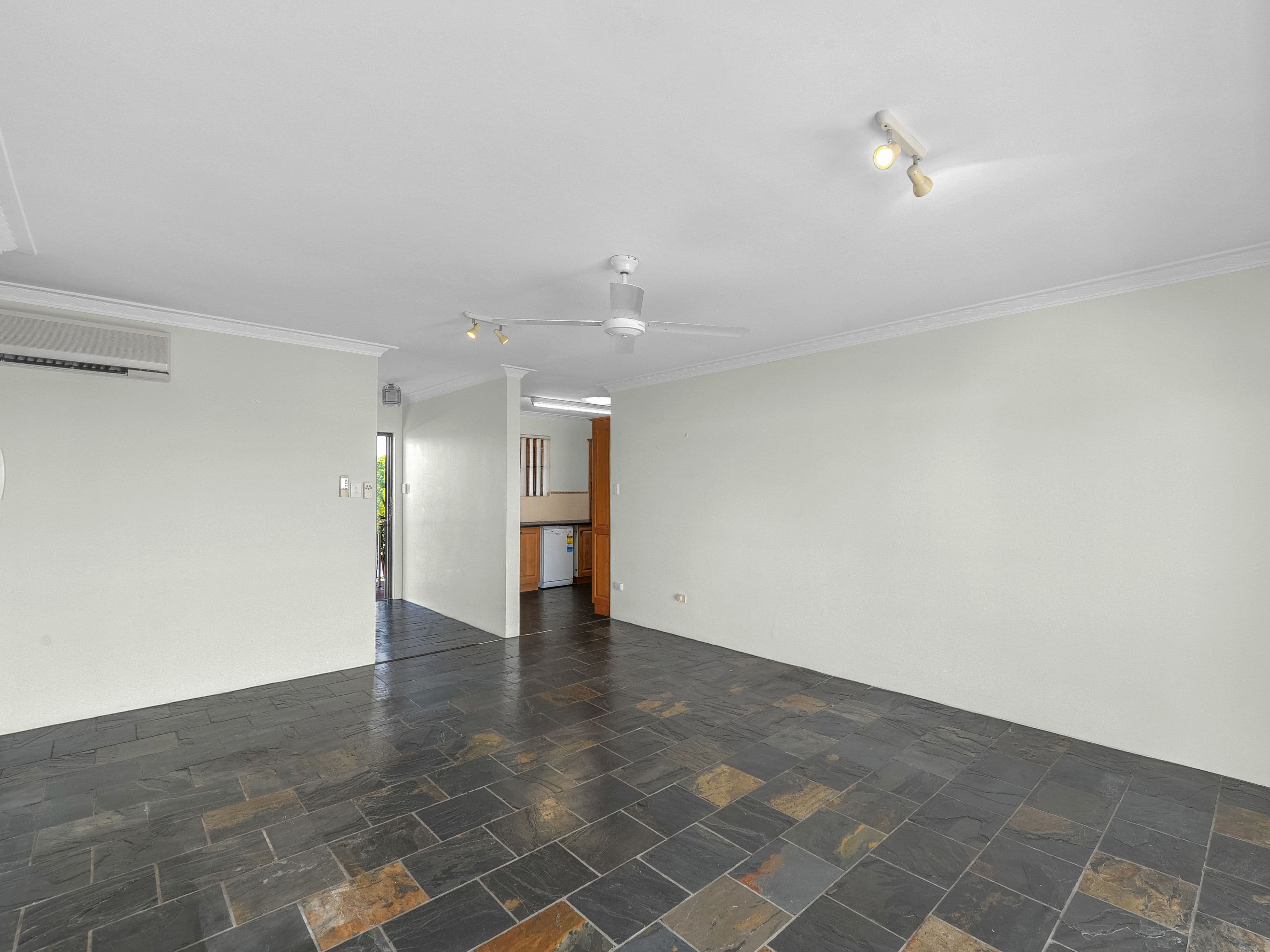 106 Bayview Terrace, Clayfield QLD 4011, Clayfield - Thumbnail 4