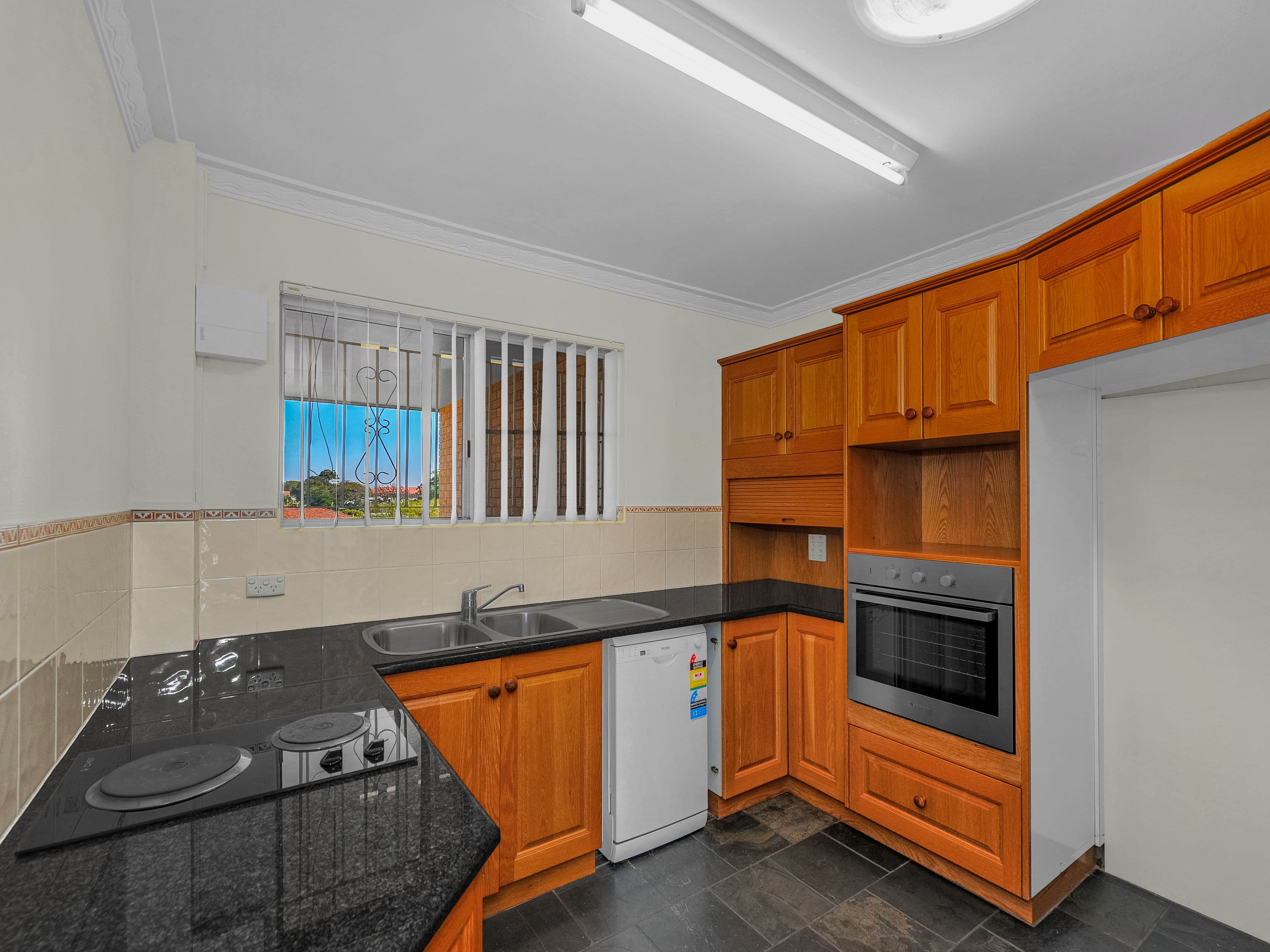 106 Bayview Terrace, Clayfield QLD 4011, Clayfield - Thumbnail 5