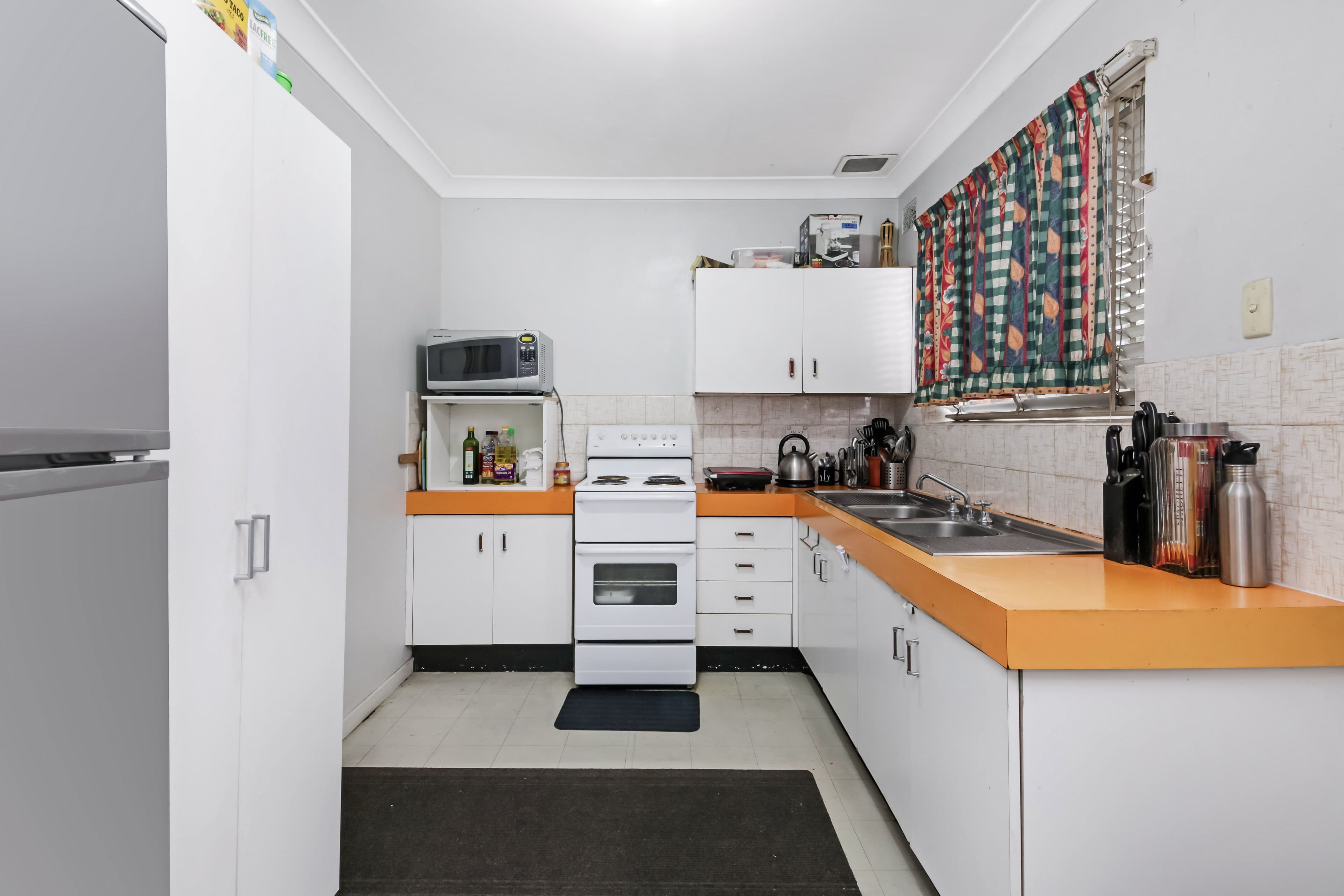 15 Doyle Road, Revesby NSW 2212, Revesby - Thumbnail 3