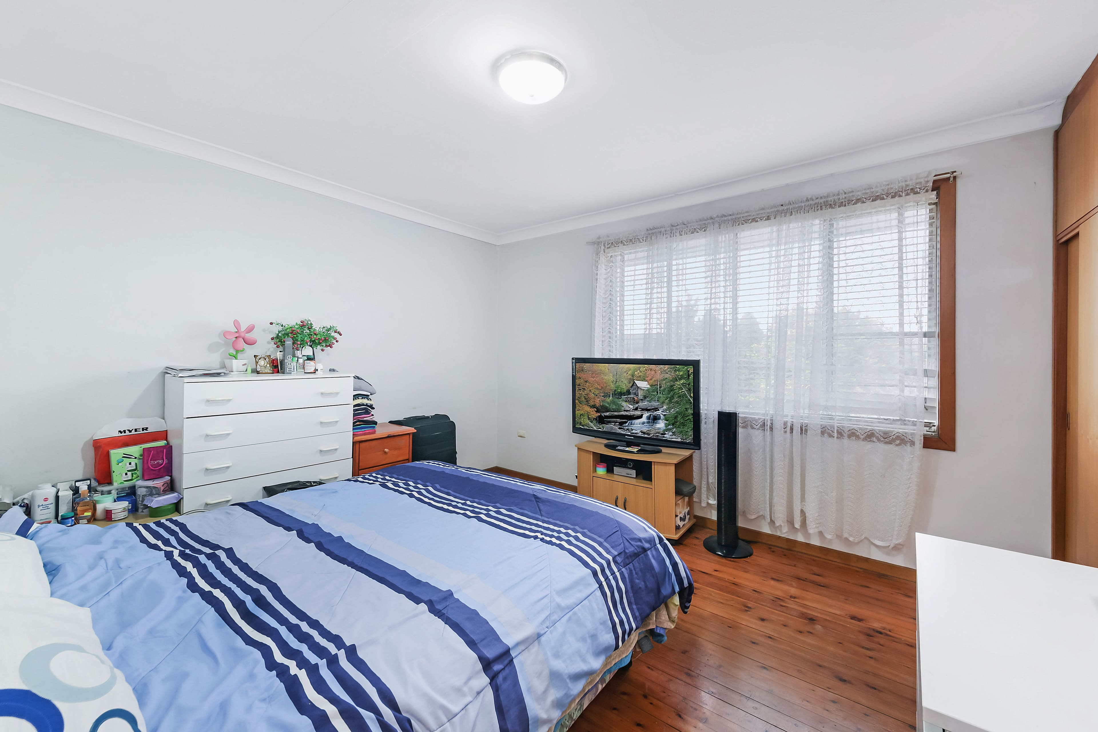 15 Doyle Road, Revesby NSW 2212, Revesby - Thumbnail 4