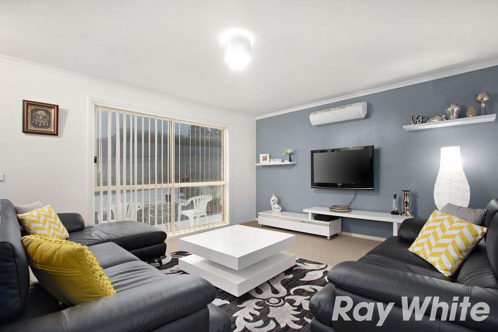 18-20 Ben Drive, Pakenham VIC 3810, Pakenham - Thumbnail 2