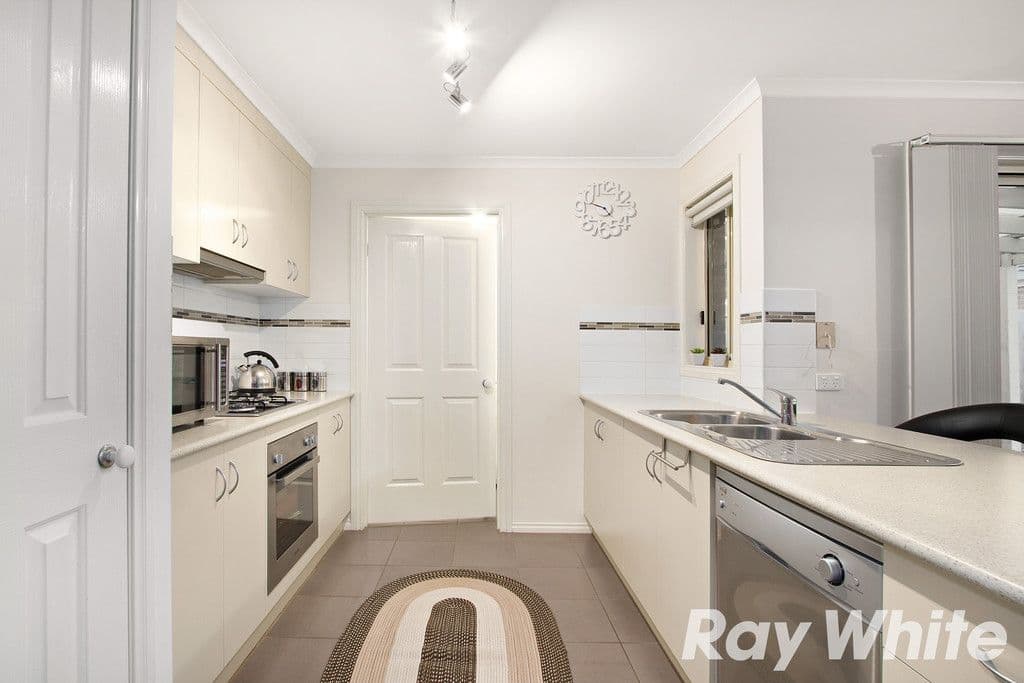 18-20 Ben Drive, Pakenham VIC 3810, Pakenham - Thumbnail 4