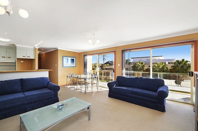 115-117 Ocean Parade, Blue Bay NSW 2261, Blue Bay - Thumbnail 2