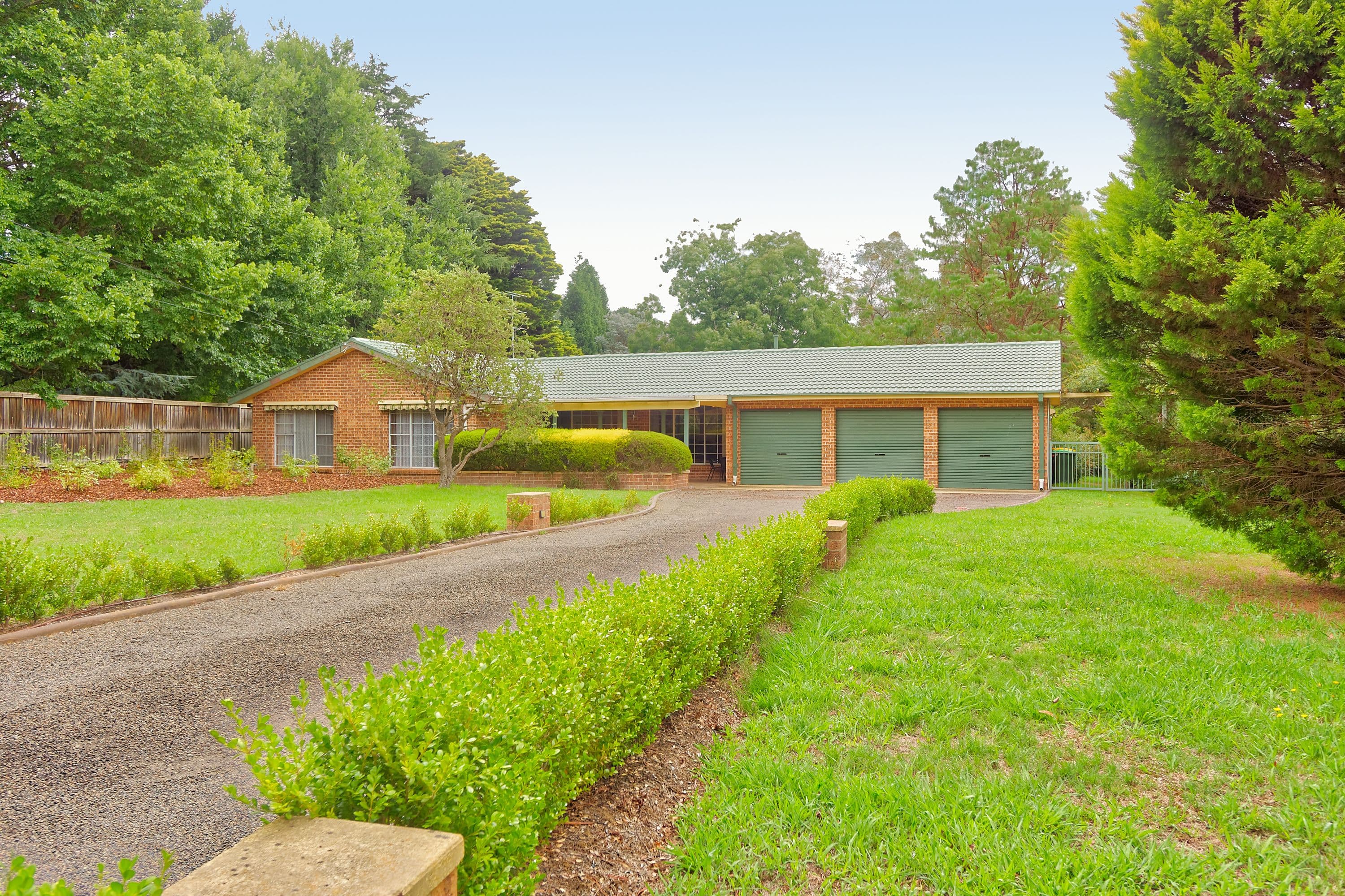 32 Elizabeth Street, Burradoo - Image 1