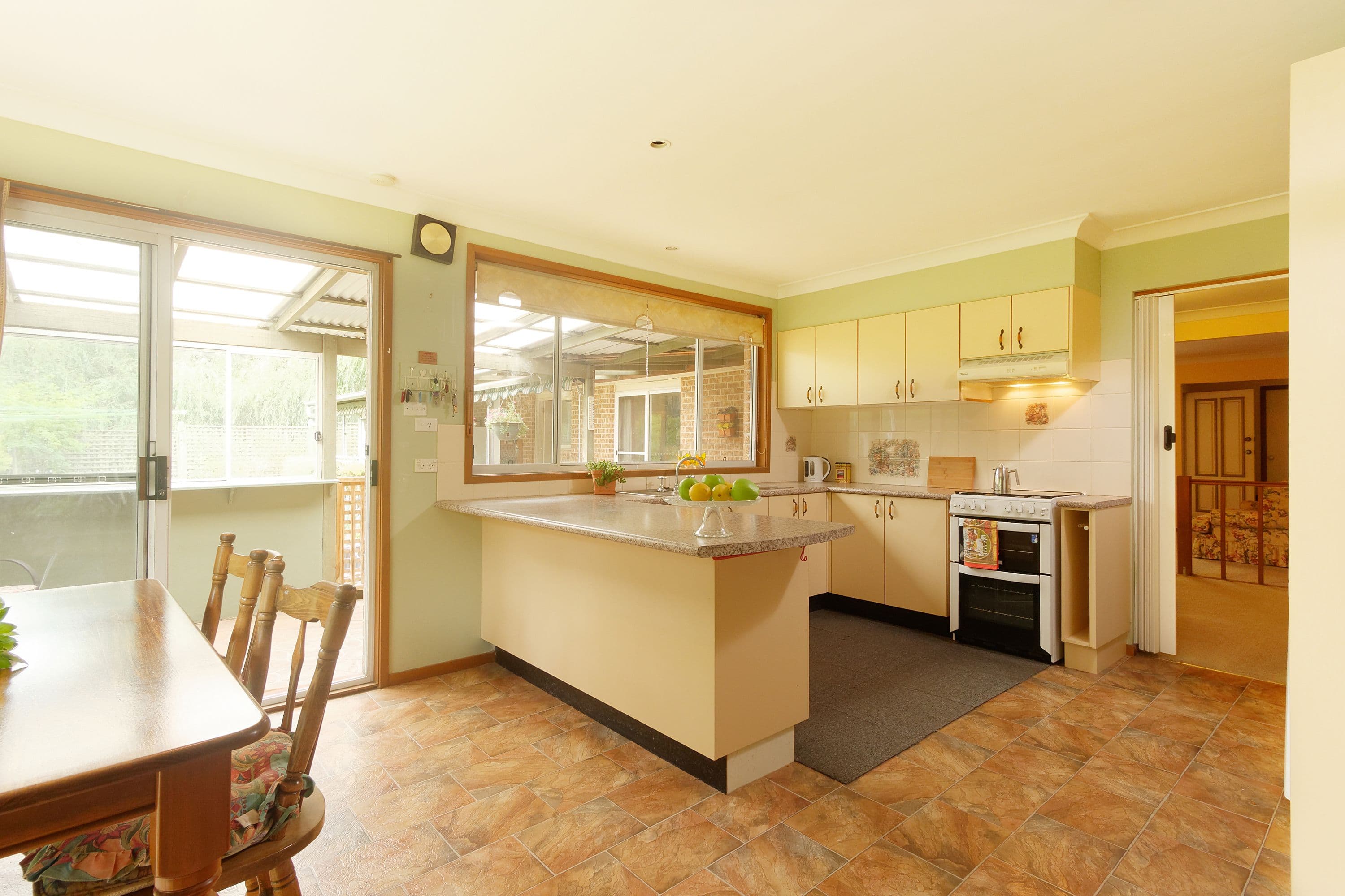 32 Elizabeth Street, Burradoo - Thumbnail 3