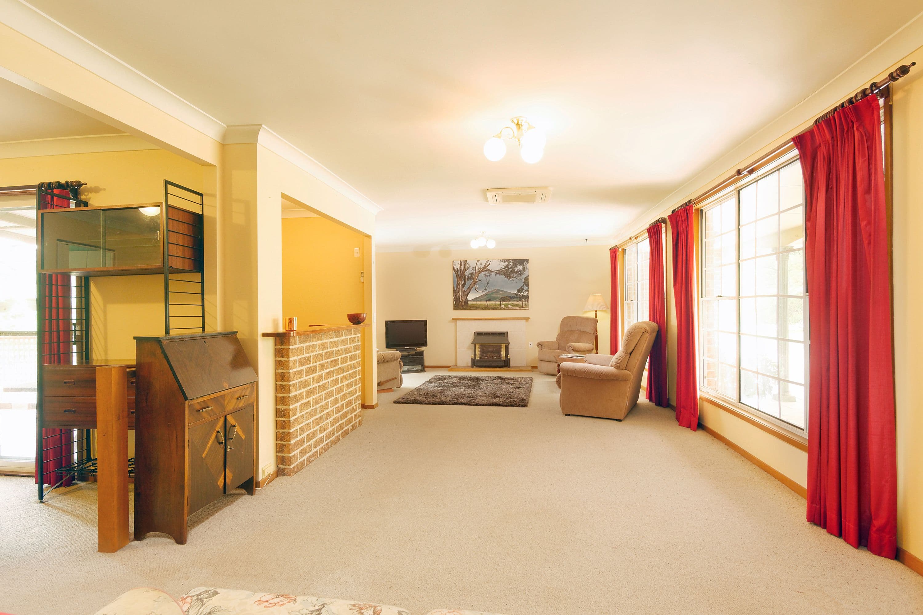 32 Elizabeth Street, Burradoo - Thumbnail 4