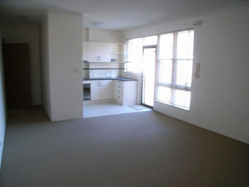 166 Russell Avenue, DOLLS POINT NSW 2219, Dolls Point - Thumbnail 3