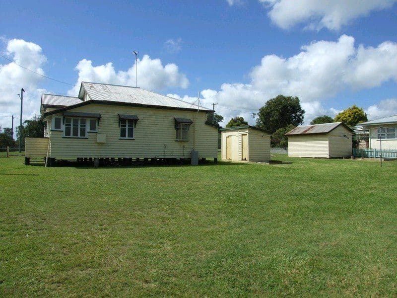 23 Park Road, CROWS NEST QLD 4355, Crows Nest - Thumbnail 3