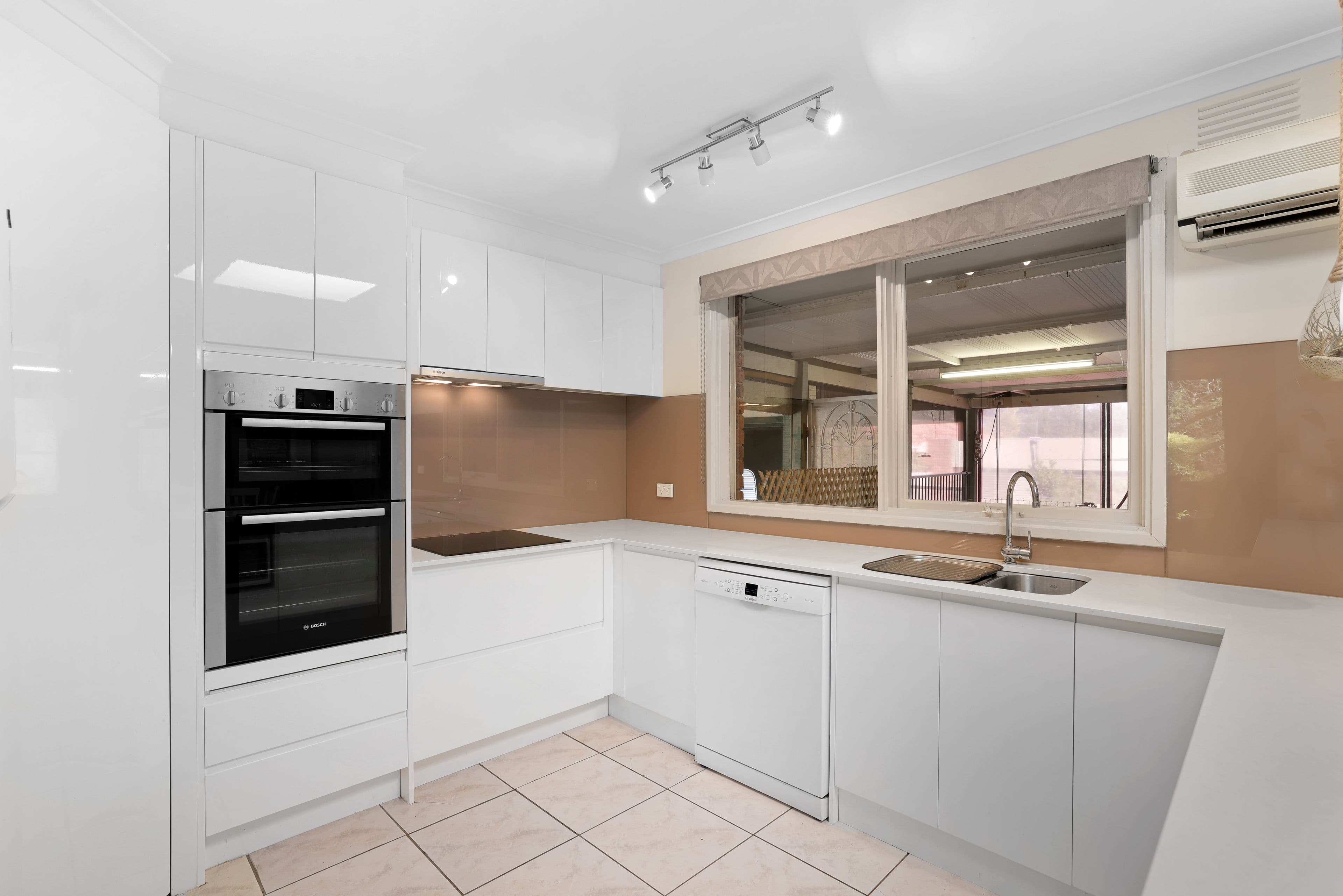 15 Ferguson Court, Ferntree Gully VIC 3156, Ferntree Gully - Thumbnail 5