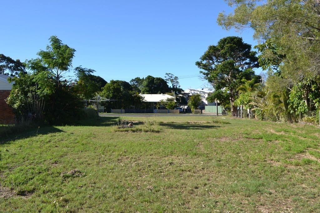 55 Shell Street, Urangan QLD 4655, Urangan - Thumbnail 3
