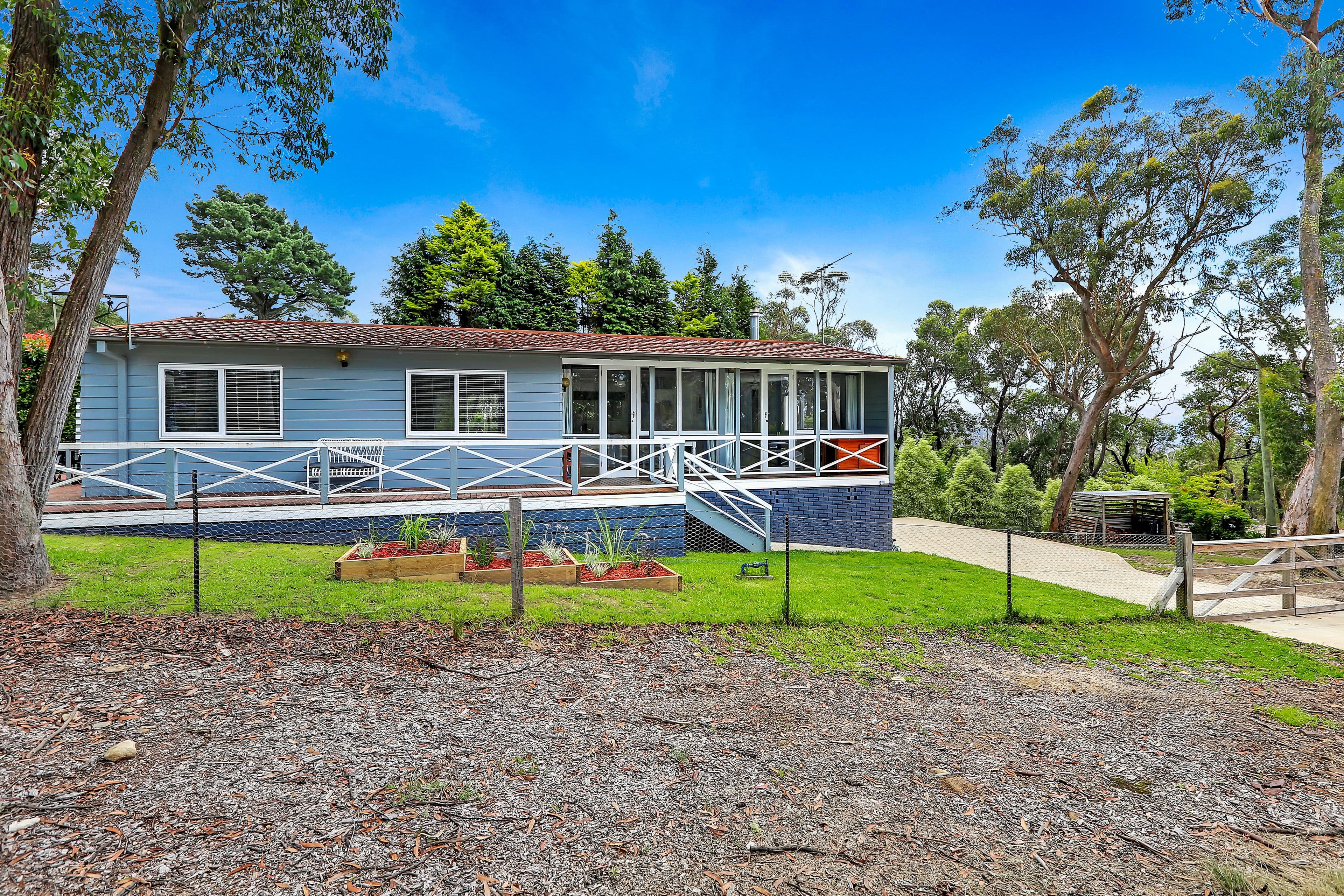 20 Closeburn Drive, Mount Victoria NSW 2786, Mount Victoria - Image 1