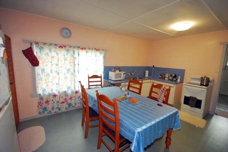 25 Braithwaite Street, YEPPOON QLD 4703, Yeppoon - Thumbnail 5