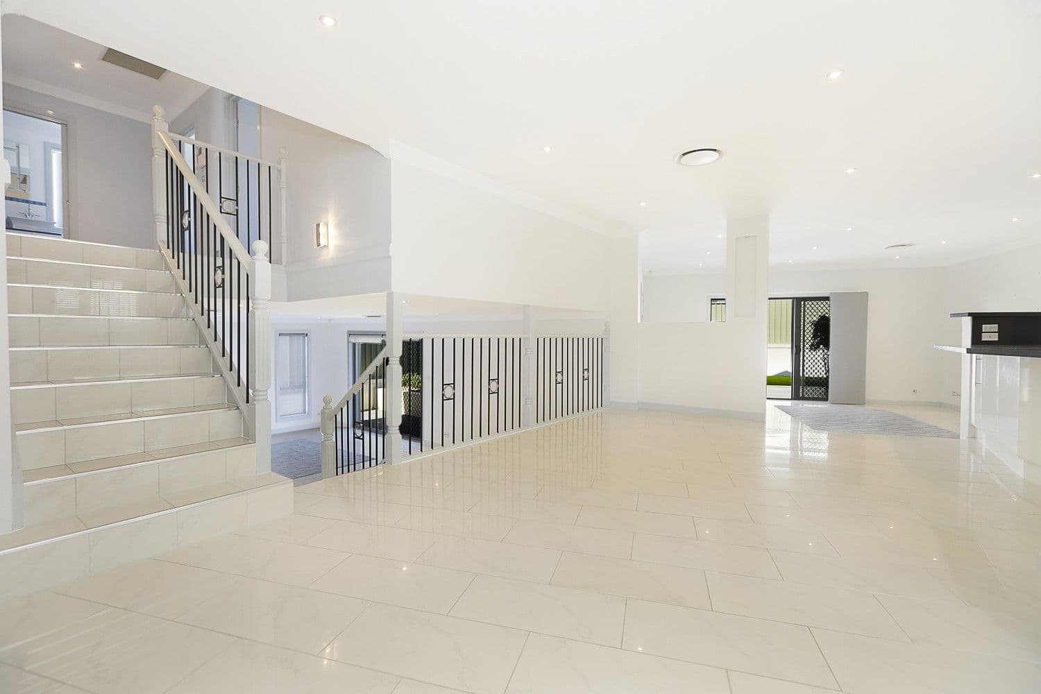 22 Osprey Avenue, Glenmore Park - Thumbnail 6
