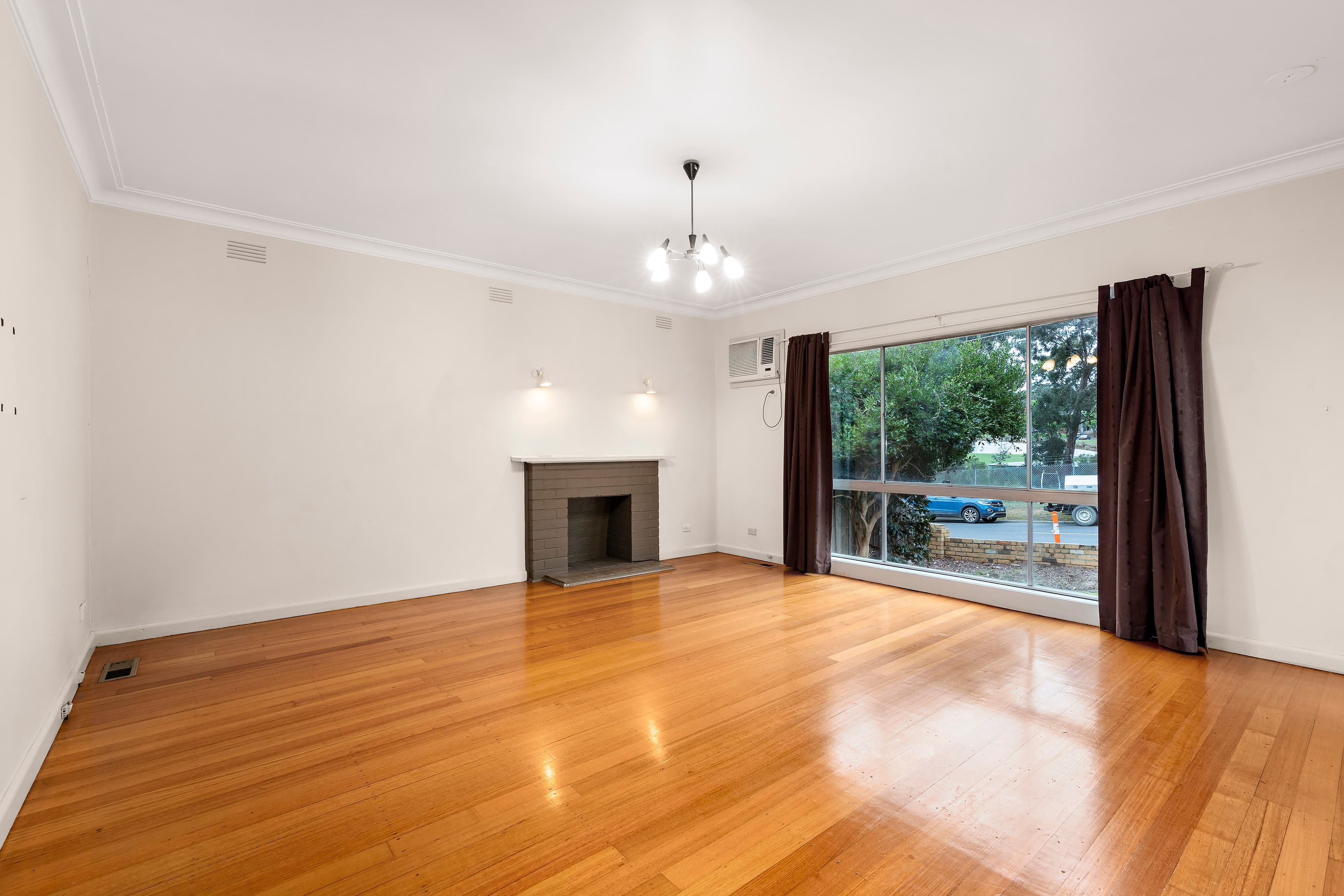 63 Yallambie Road, Macleod VIC 3085, Macleod - Thumbnail 2