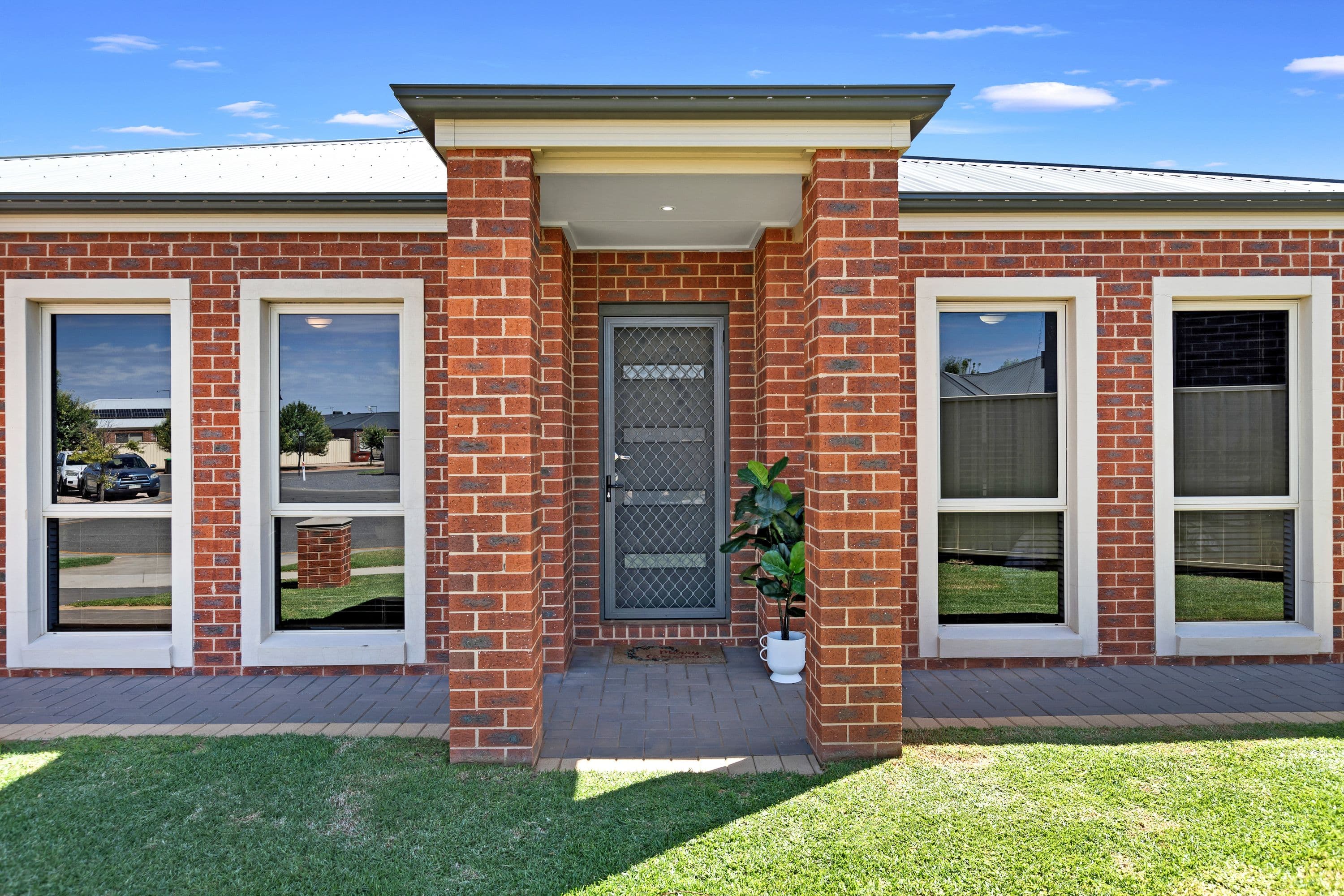 3 Laguna Court, Mildura VIC 3500, Mildura - Thumbnail 2