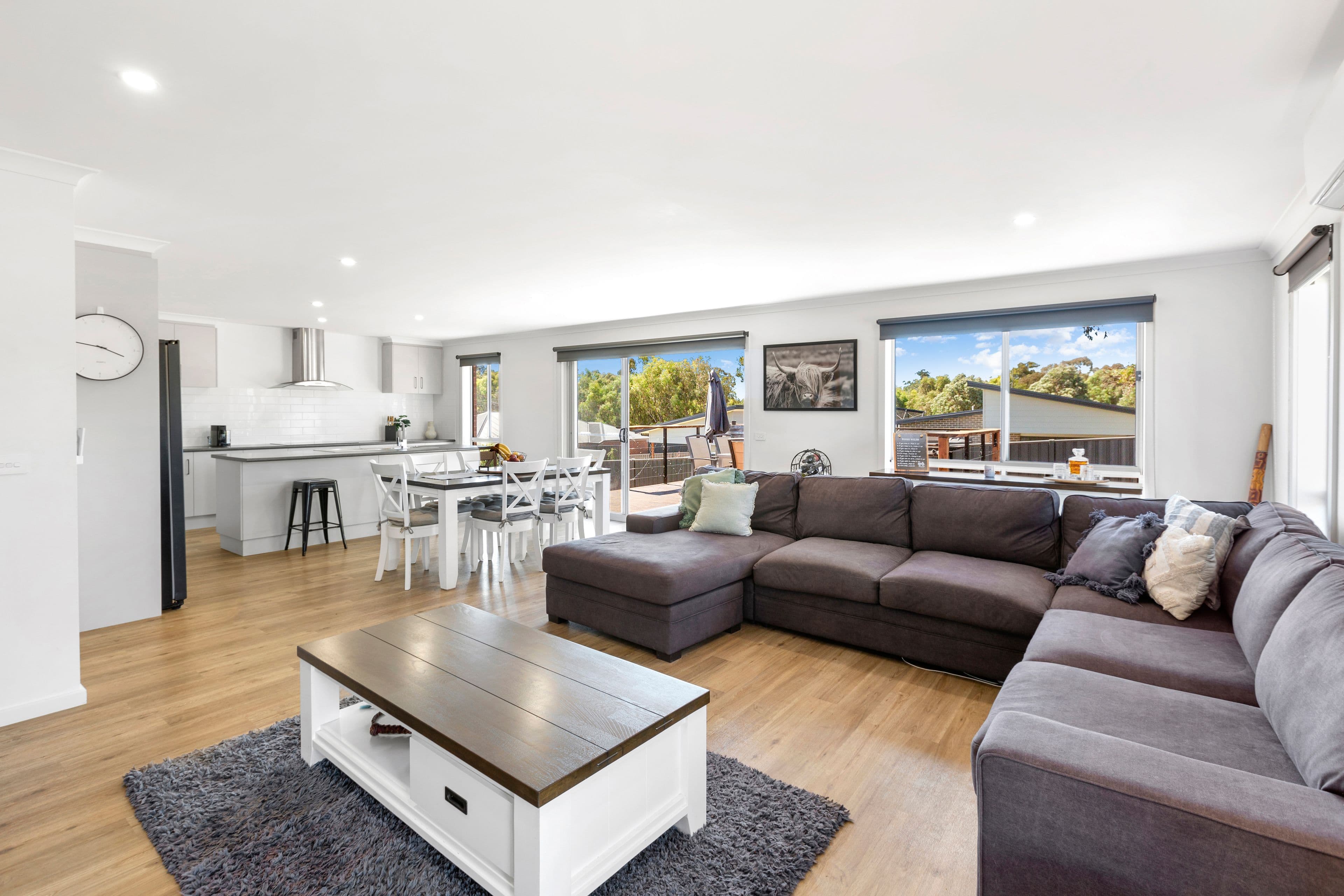 15 Banksia Street, Mansfield VIC 3722, Mansfield - Thumbnail 2