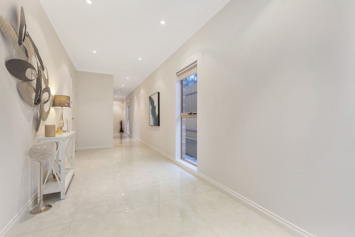 2 Down Drive, Valley View SA 5093, Valley View - Thumbnail 2