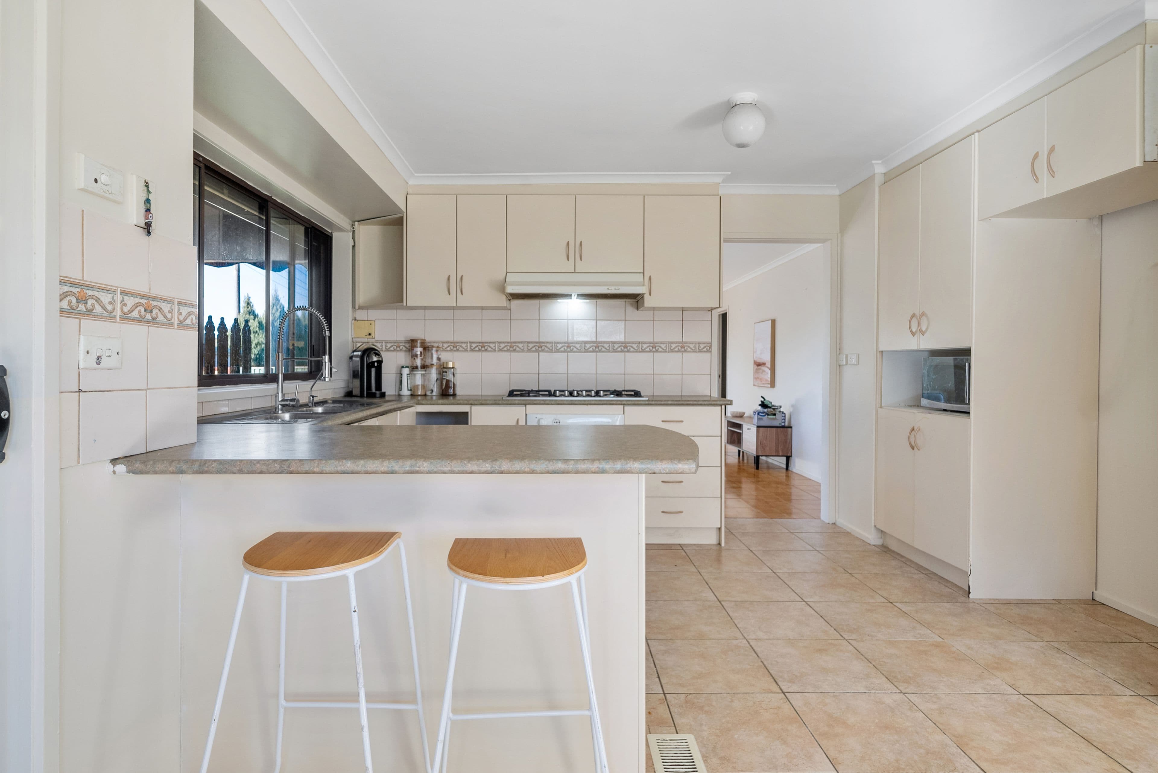 1 Kempton Court, Epping VIC 3076, Epping - Thumbnail 3
