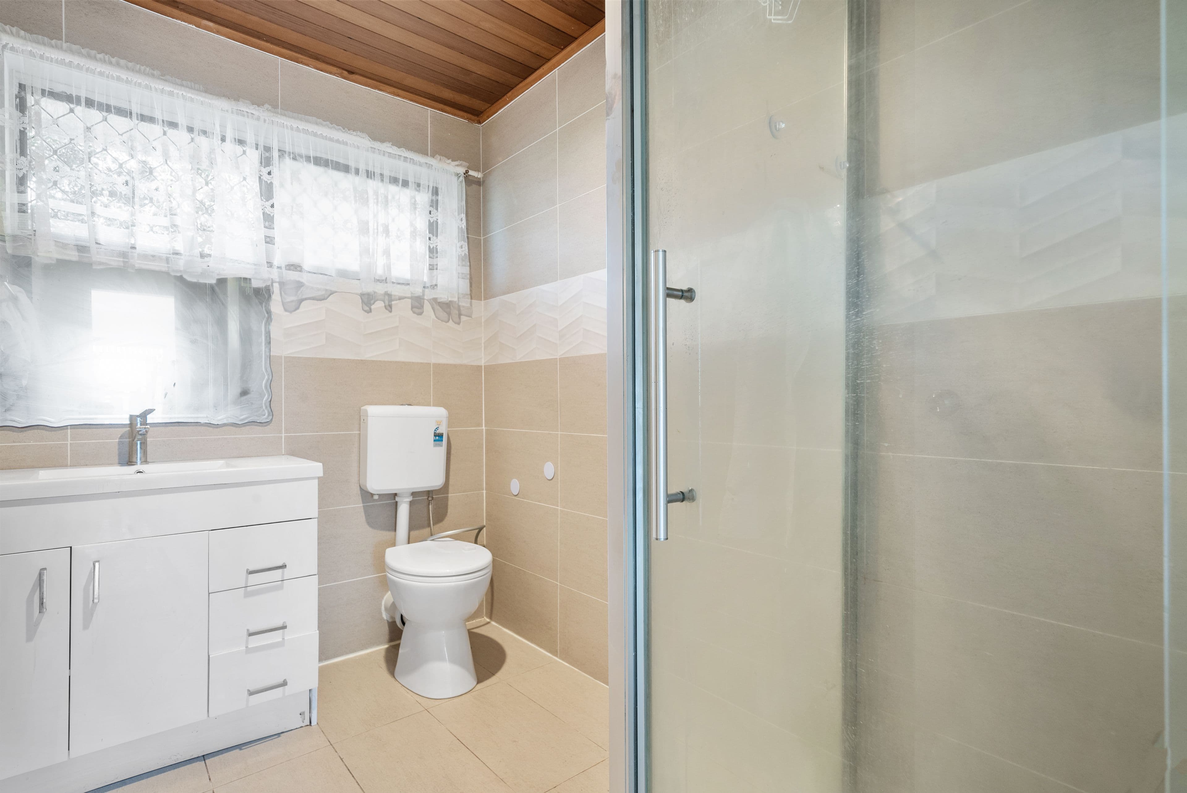 1 Kempton Court, Epping VIC 3076, Epping - Thumbnail 7