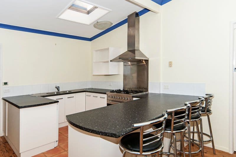 15 View Street, South Toowoomba QLD 4350, South Toowoomba - Thumbnail 2