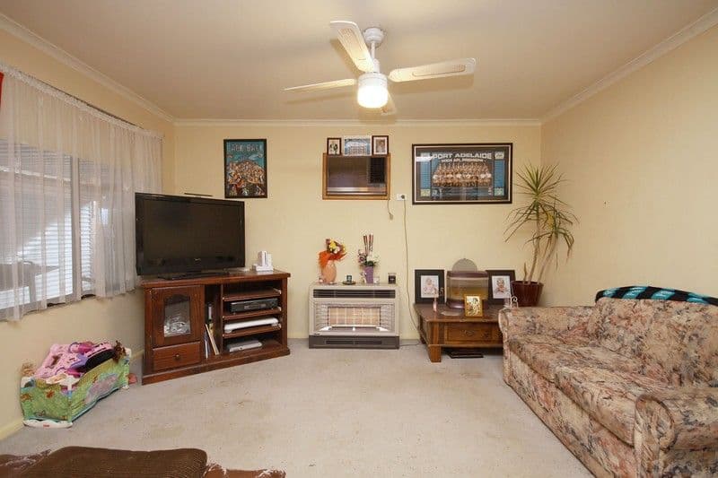 34 Wakeling Crescent, PARAFIELD GARDENS SA 5107, Parafield Gardens - Thumbnail 5