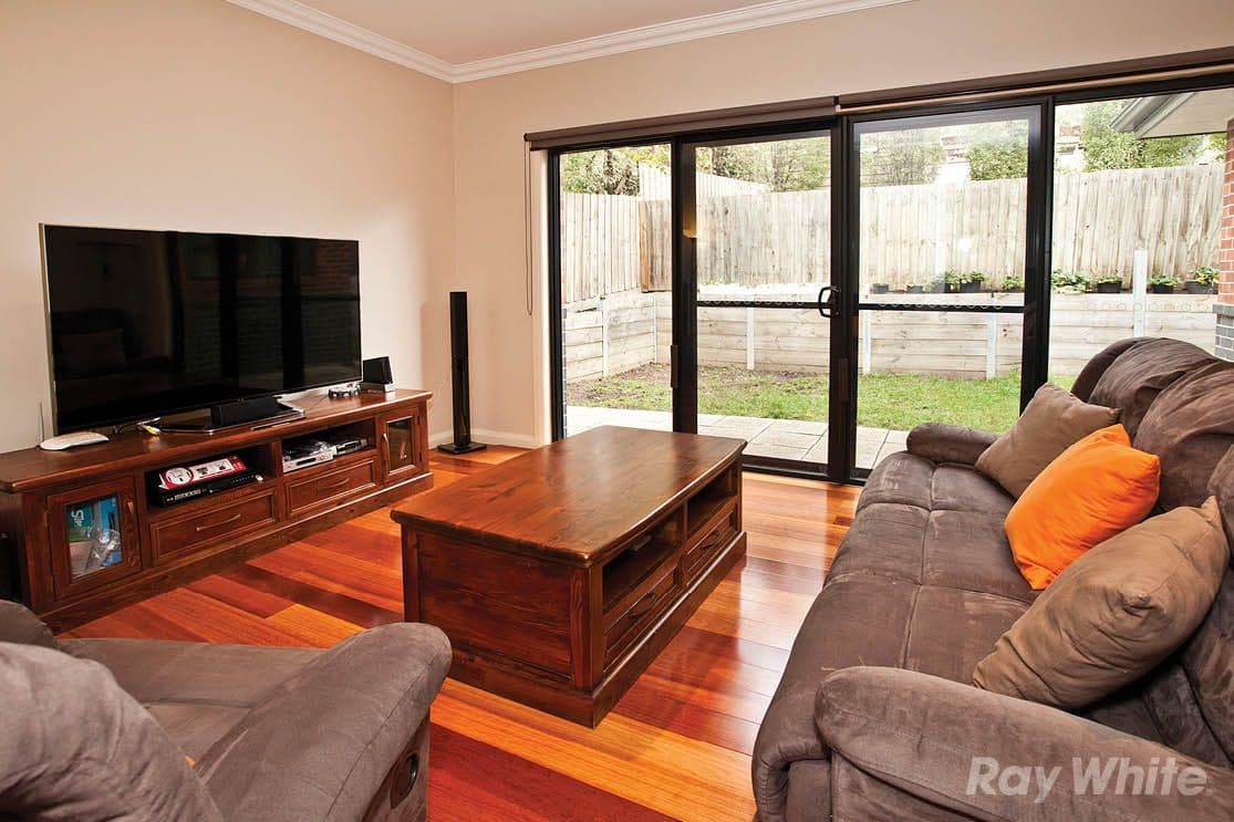 32 Illuka Crescent, MOUNT WAVERLEY VIC 3149, Mount Waverley - Thumbnail 2
