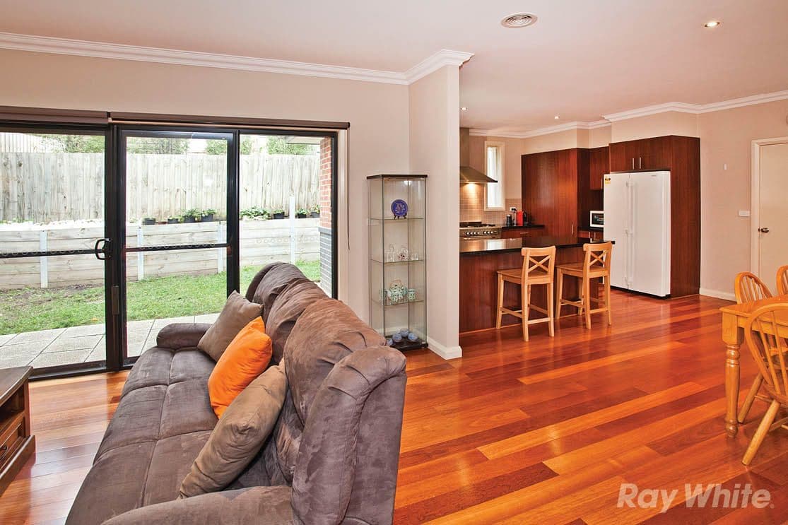 32 Illuka Crescent, MOUNT WAVERLEY VIC 3149, Mount Waverley - Thumbnail 3