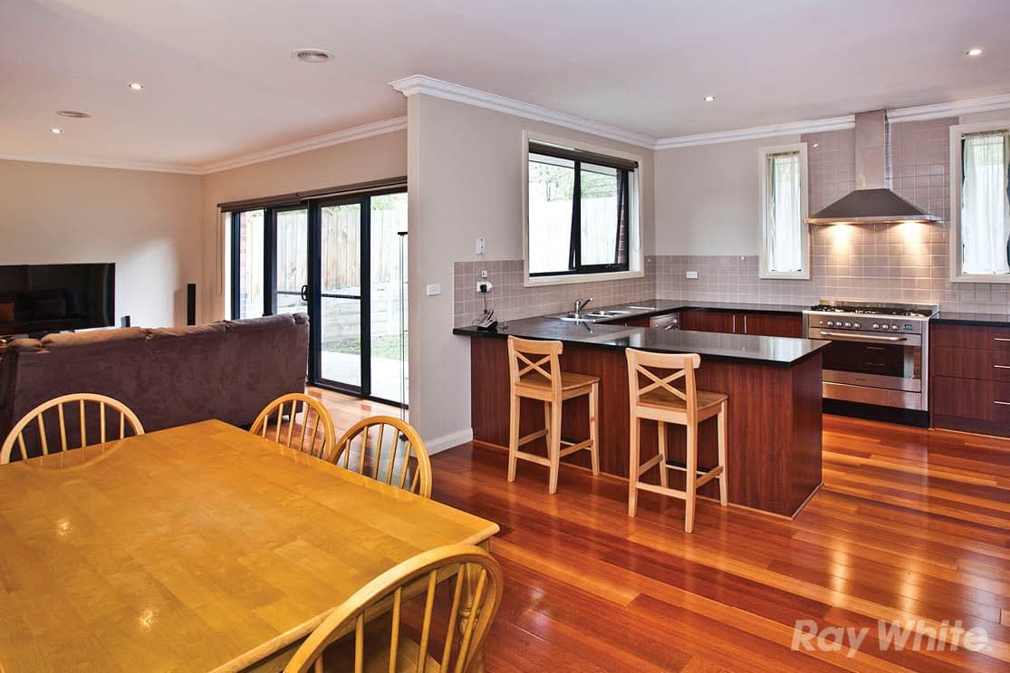 32 Illuka Crescent, MOUNT WAVERLEY VIC 3149, Mount Waverley - Thumbnail 4
