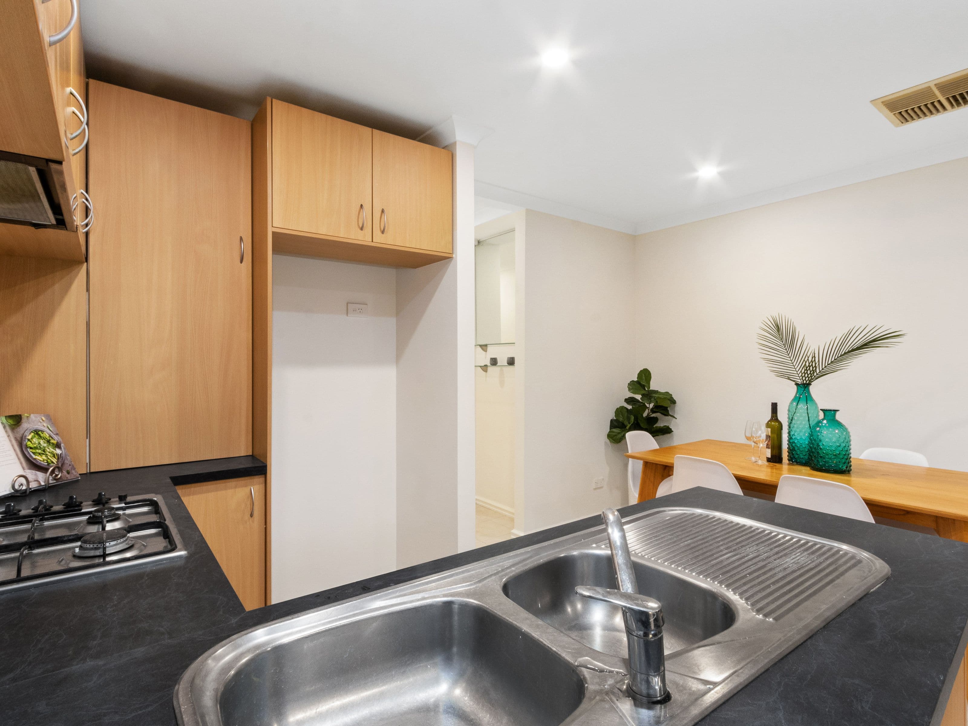 47 Norman Street, St James WA 6102, St James - Thumbnail 3