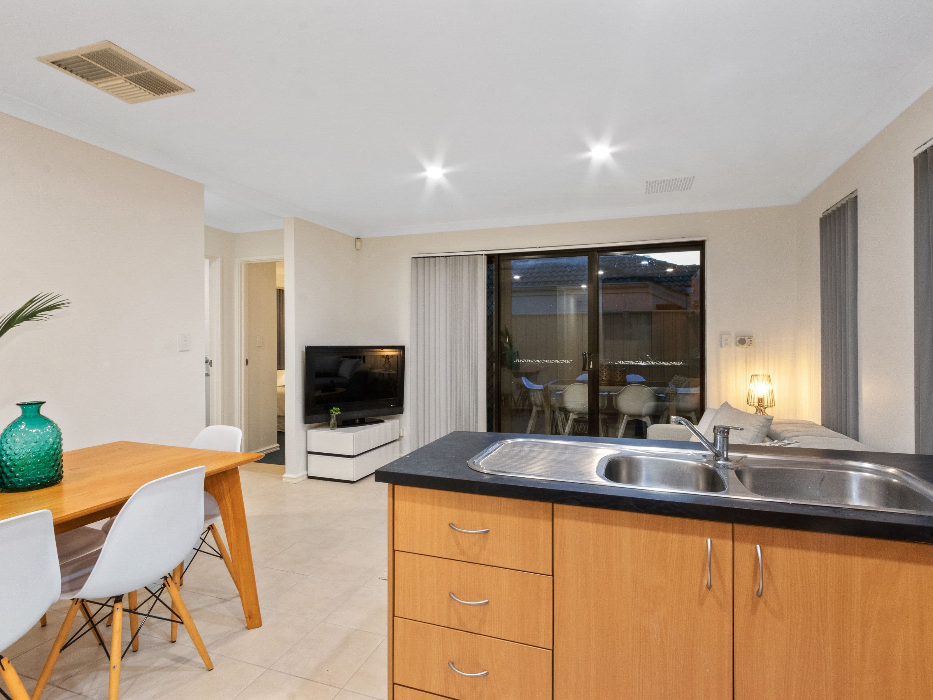 47 Norman Street, St James WA 6102, St James - Thumbnail 6