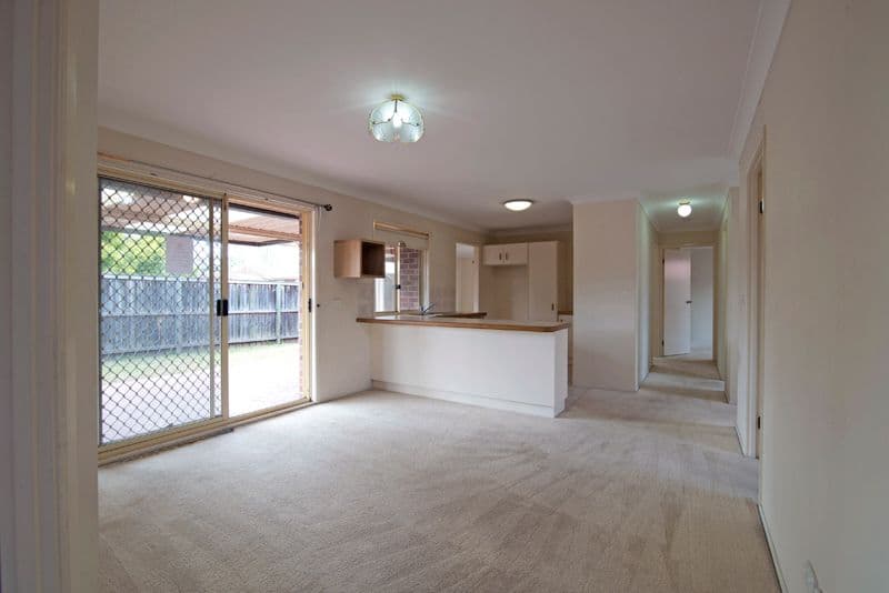 17 Glenbawn Place, WOODCROFT NSW 2767, Woodcroft - Thumbnail 2